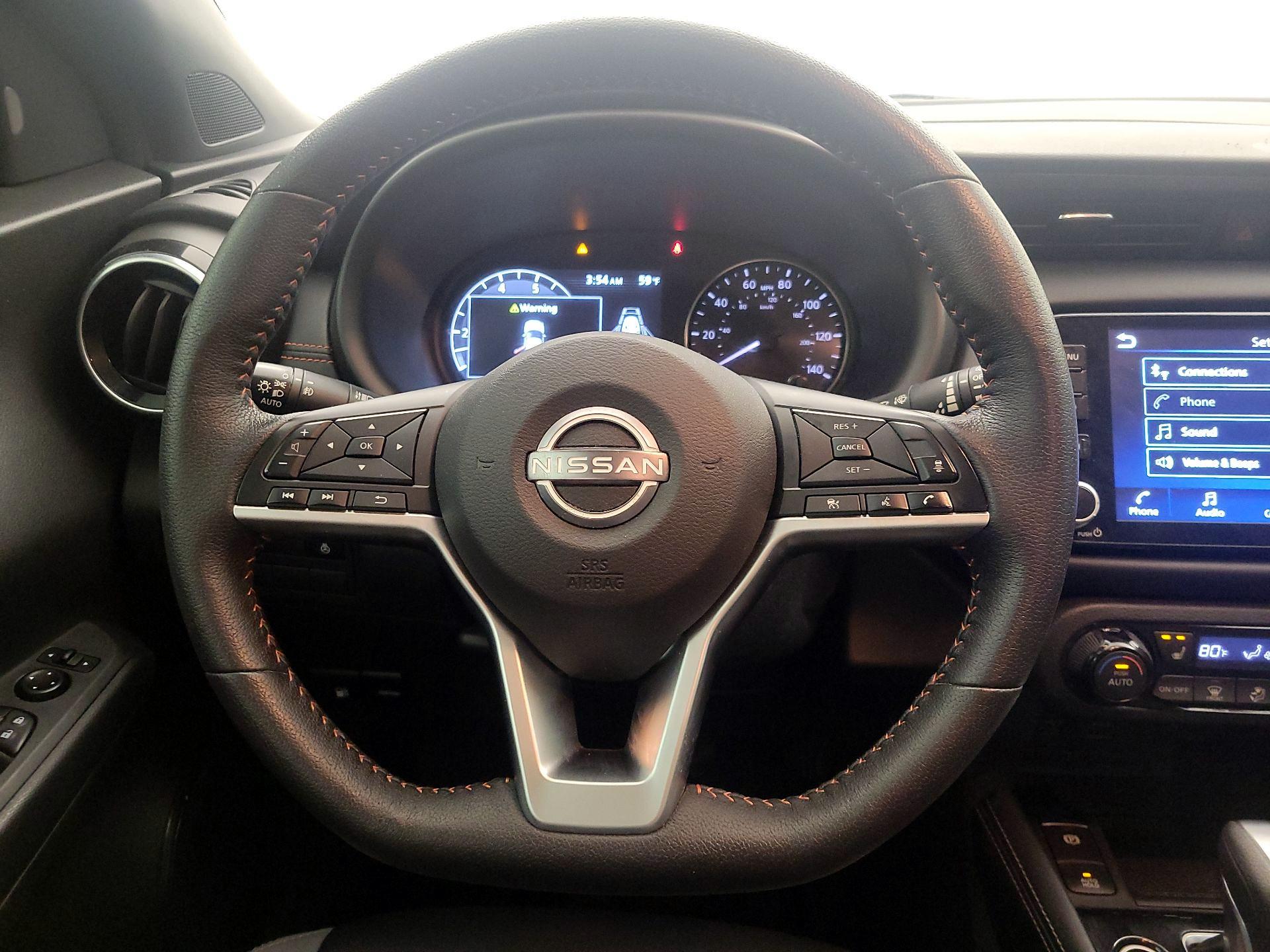 Thumbnail: 2023 Nissan Kicks - 10