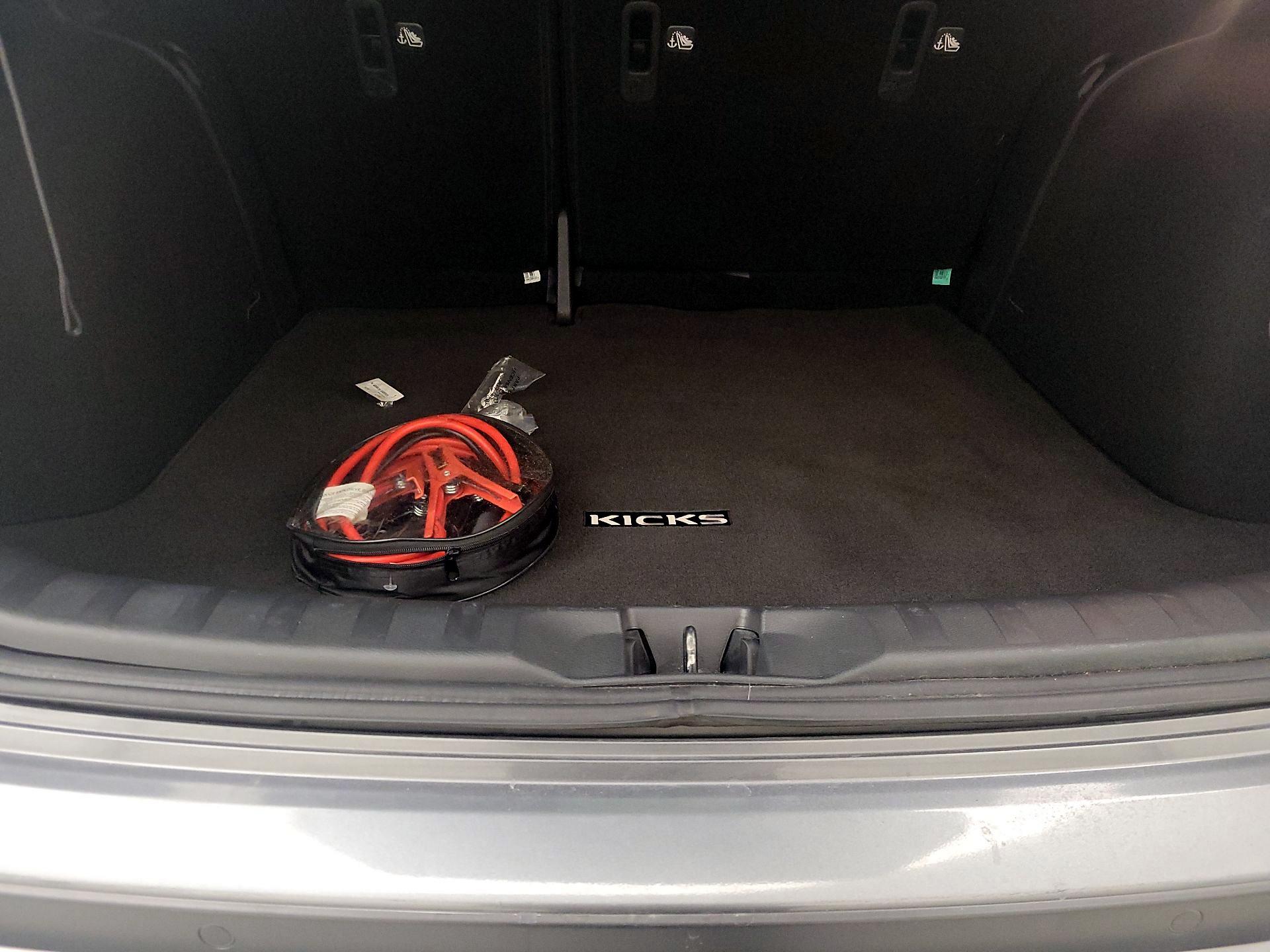 Thumbnail: 2023 Nissan Kicks - 20