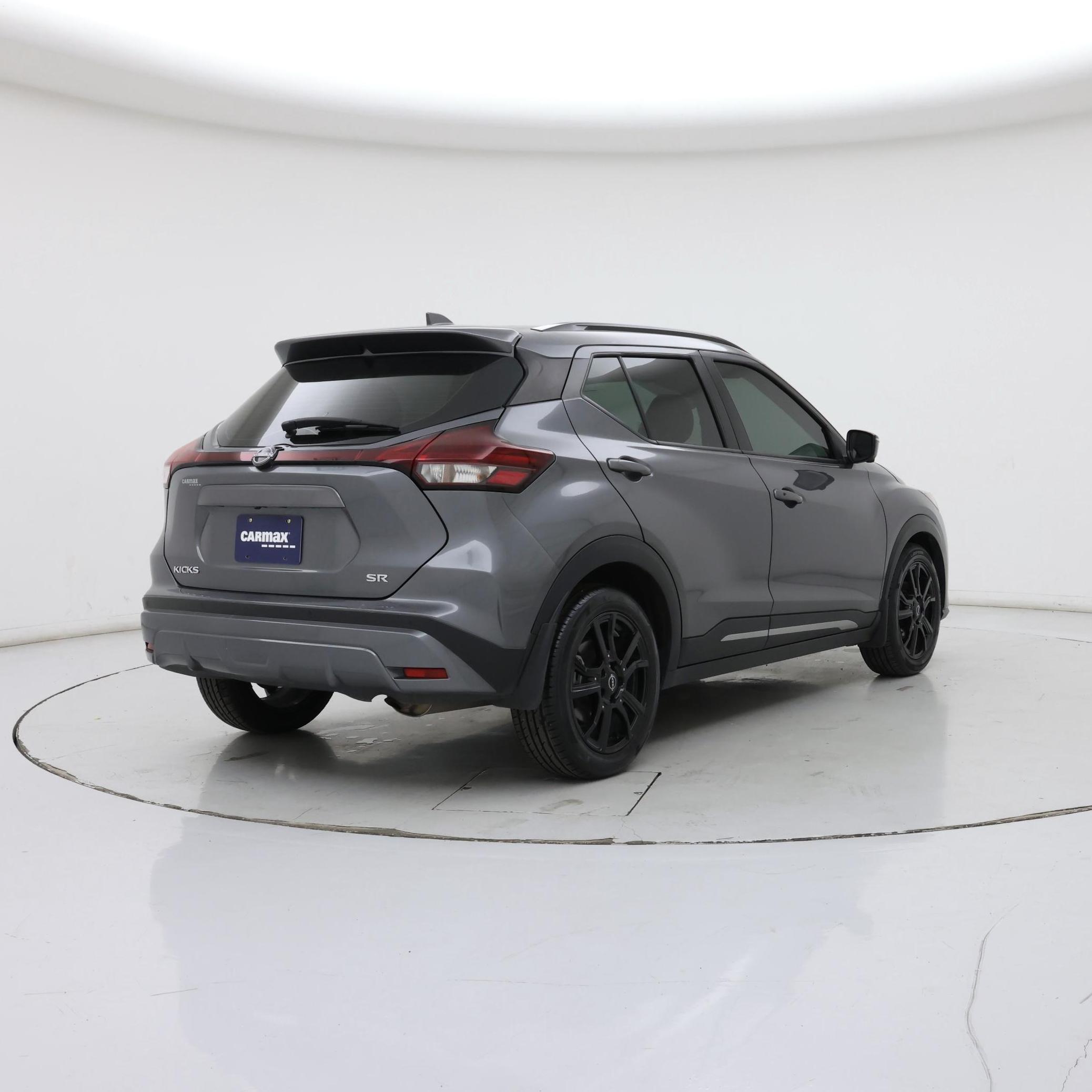 Thumbnail: 2023 Nissan Kicks - 8