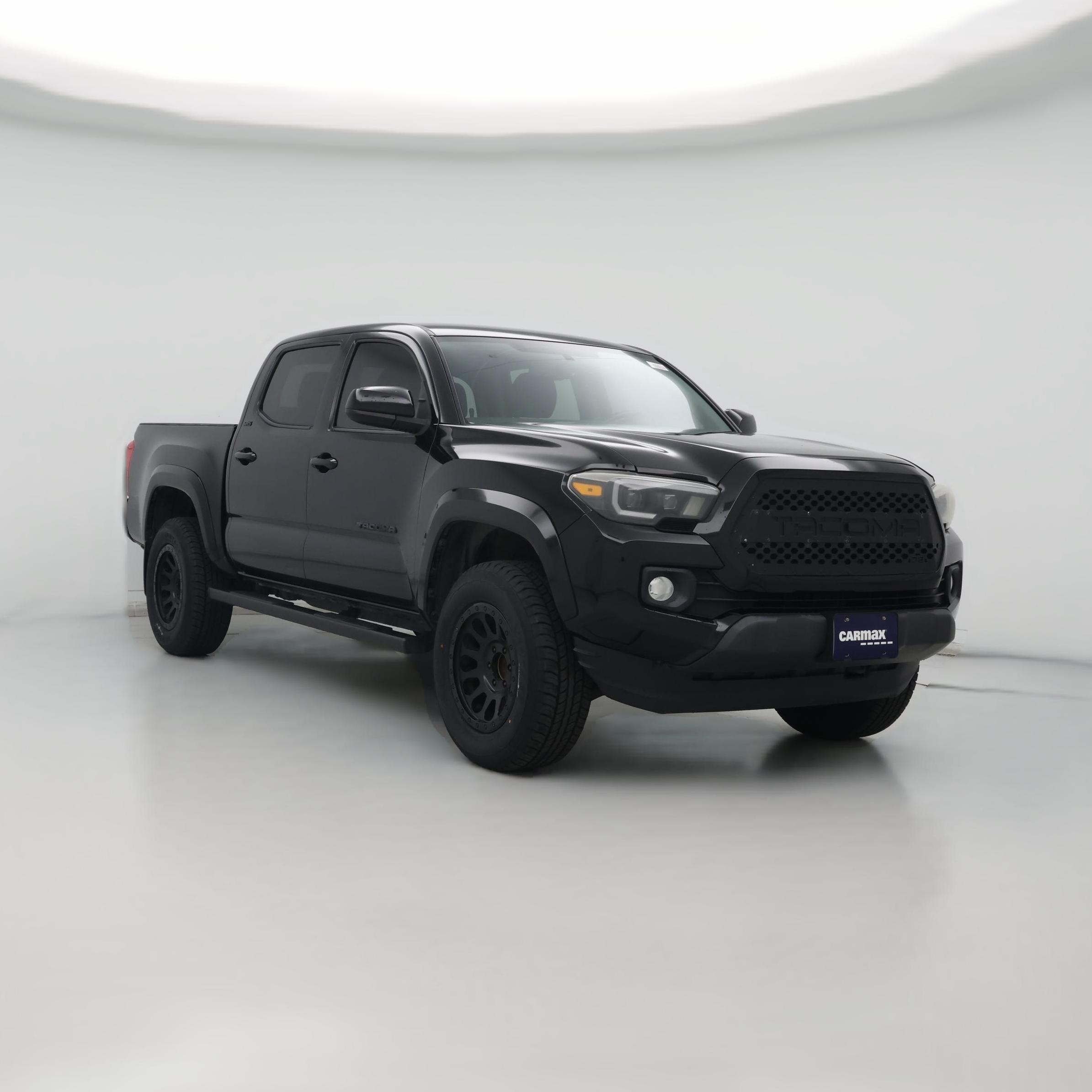 Thumbnail: 2017 Toyota Tacoma - 1