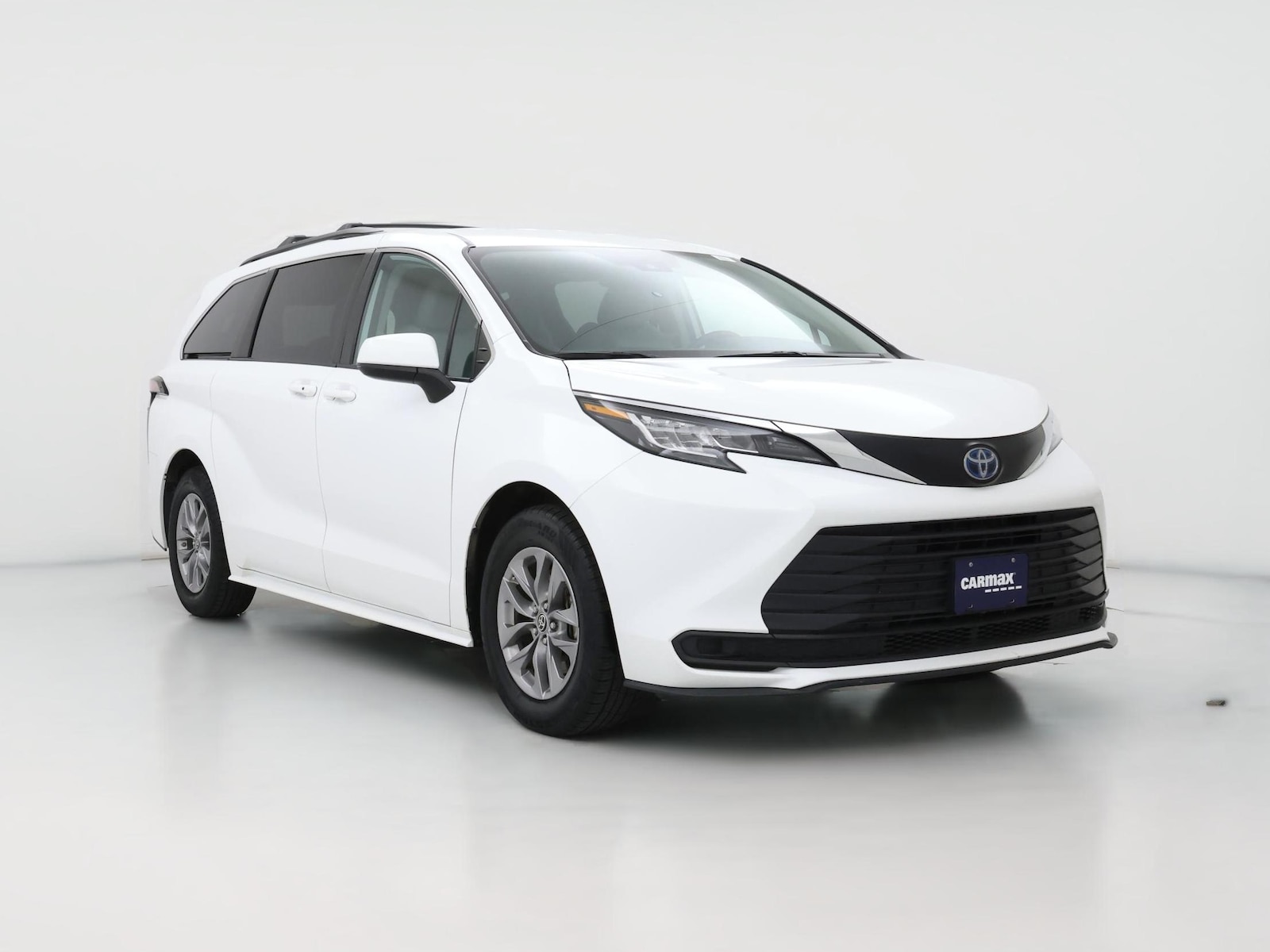 2022 Toyota Sienna LE