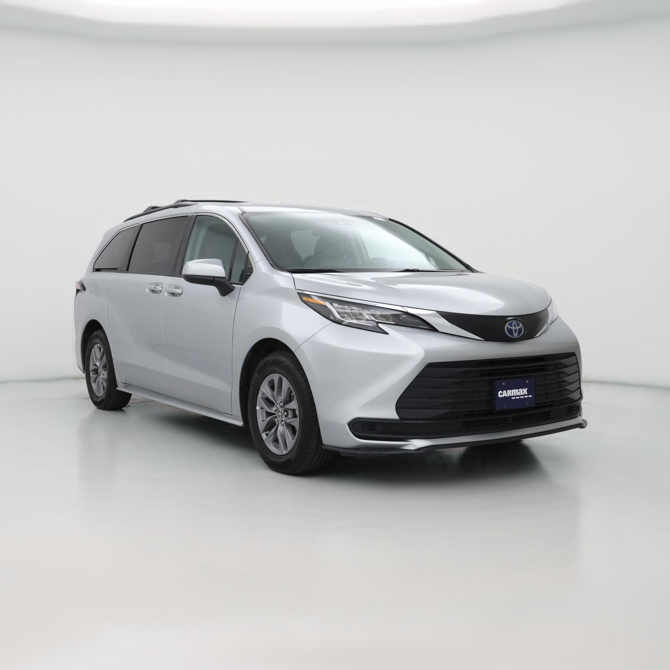 Thumbnail: 2022 Toyota Sienna - 1
