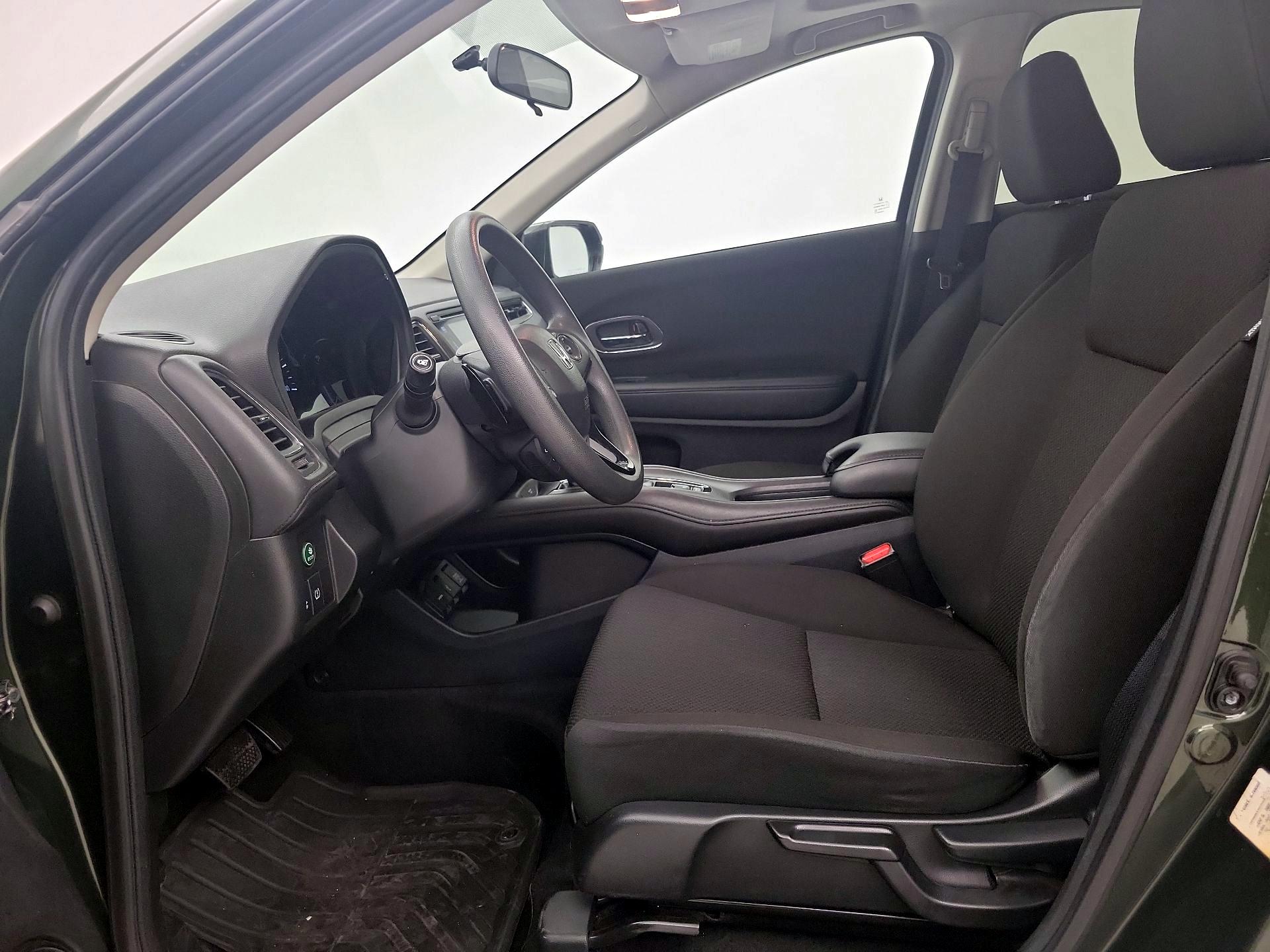 Thumbnail: 2017 Honda HR-V - 11