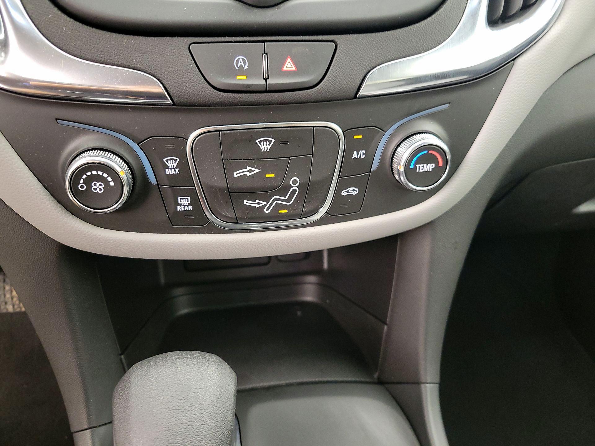 Thumbnail: 2024 Chevrolet Equinox - 16