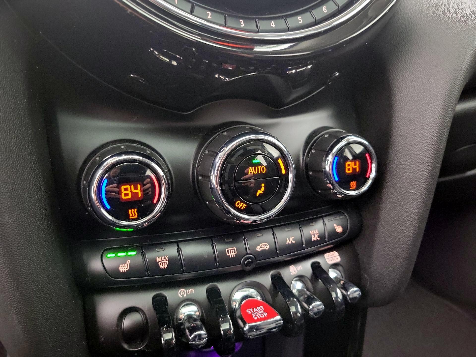 Thumbnail: 2020 MINI Cooper Hardtop - 16