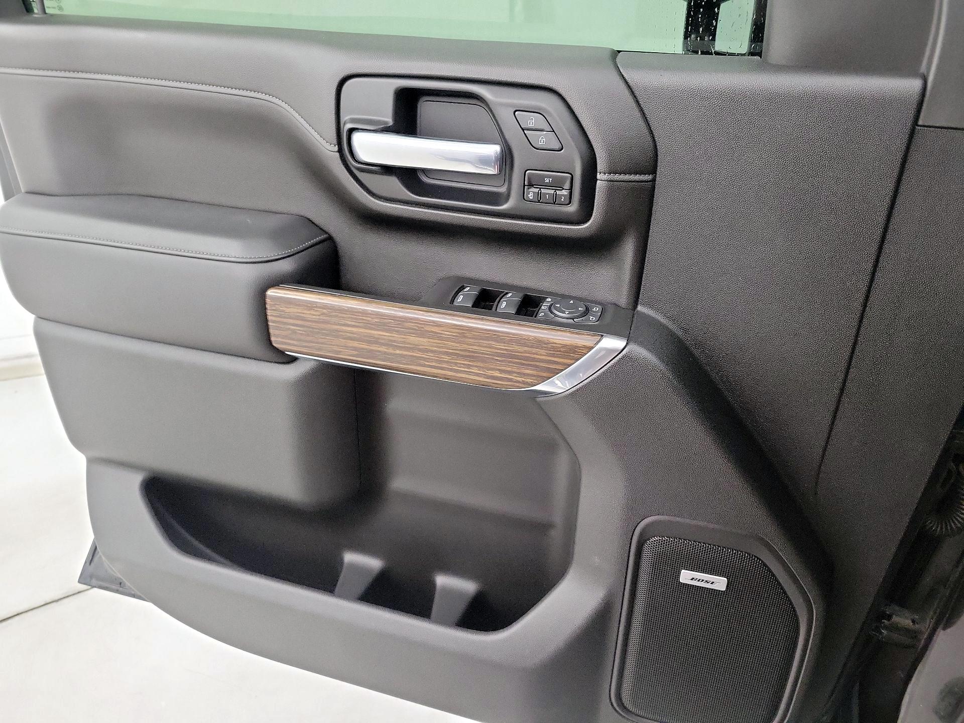 Thumbnail: 2020 Chevrolet Silverado 2500 - 12