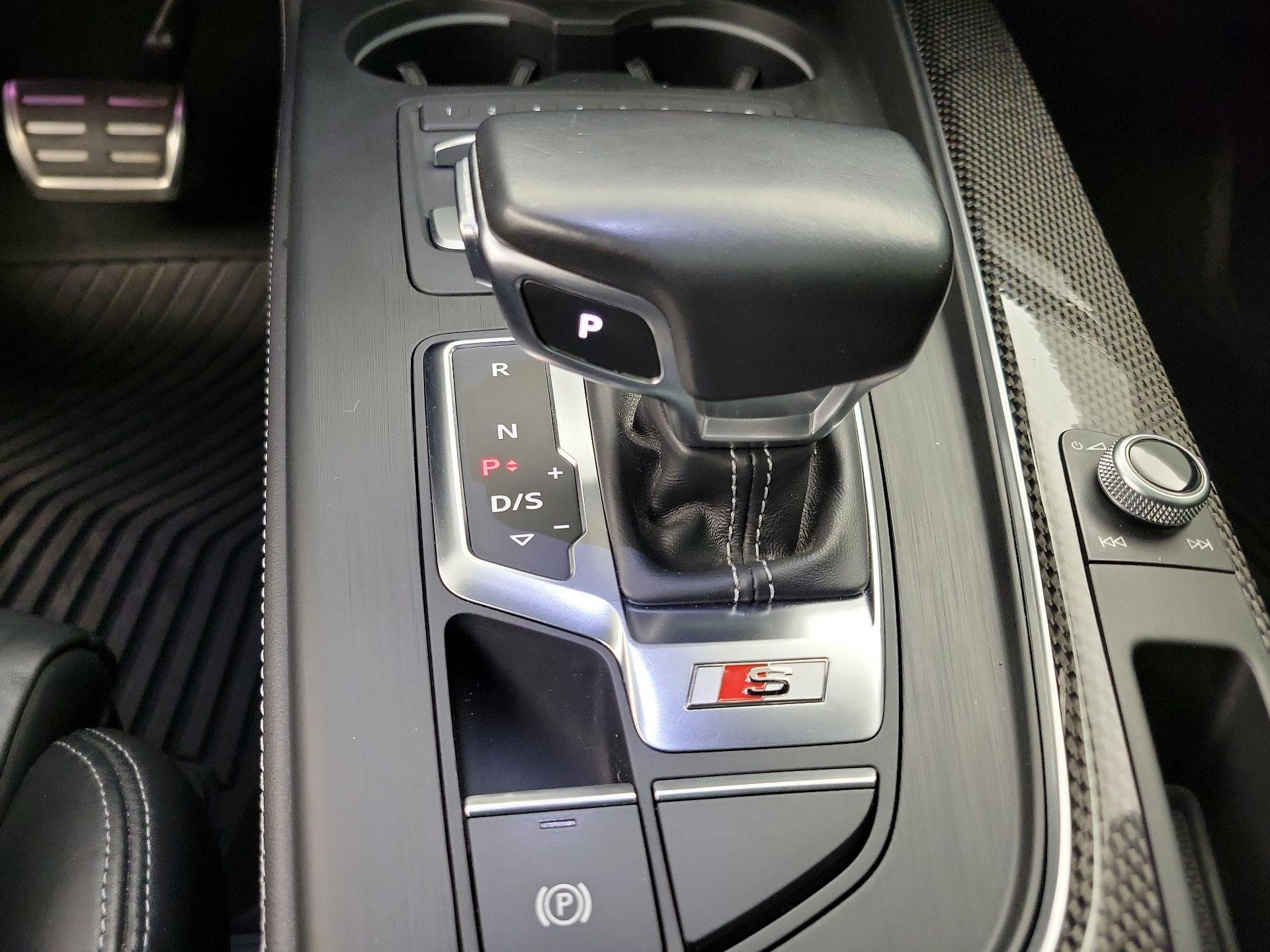 Thumbnail: 2018 Audi S5 - 18
