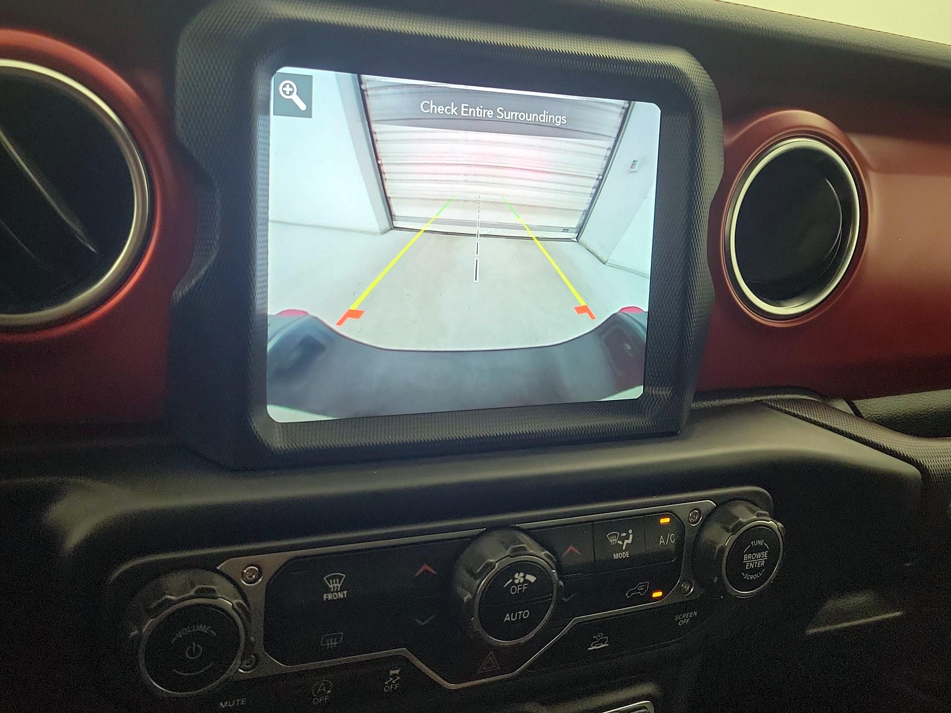 Thumbnail: 2023 Jeep Gladiator - 15