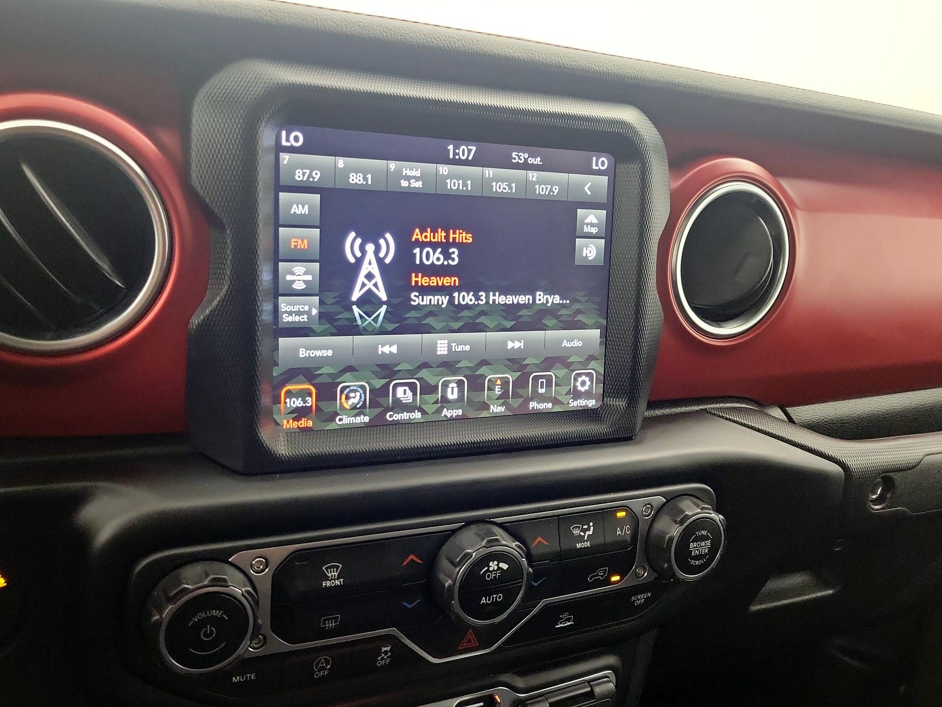 Thumbnail: 2023 Jeep Gladiator - 16