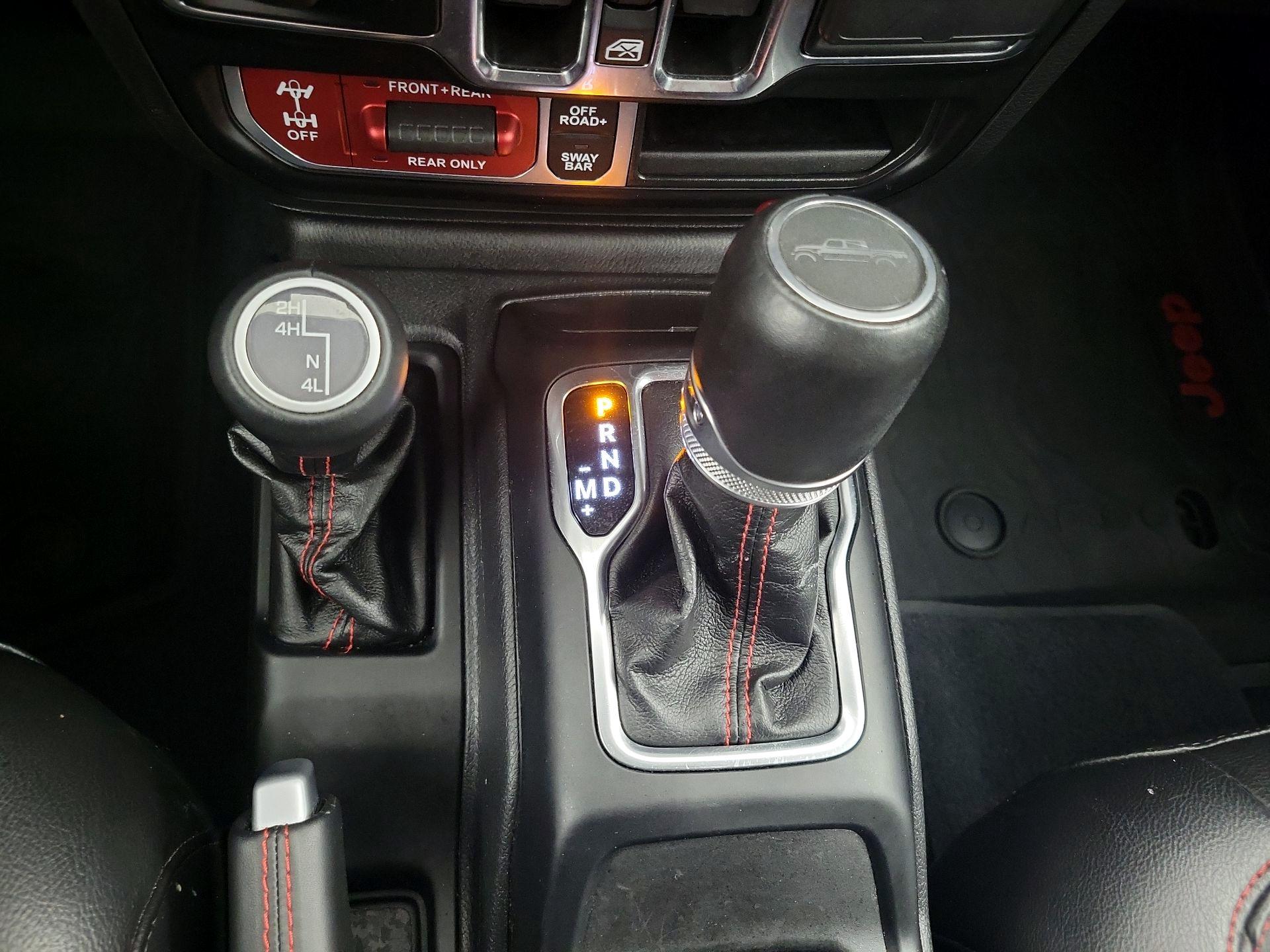 Thumbnail: 2023 Jeep Gladiator - 18