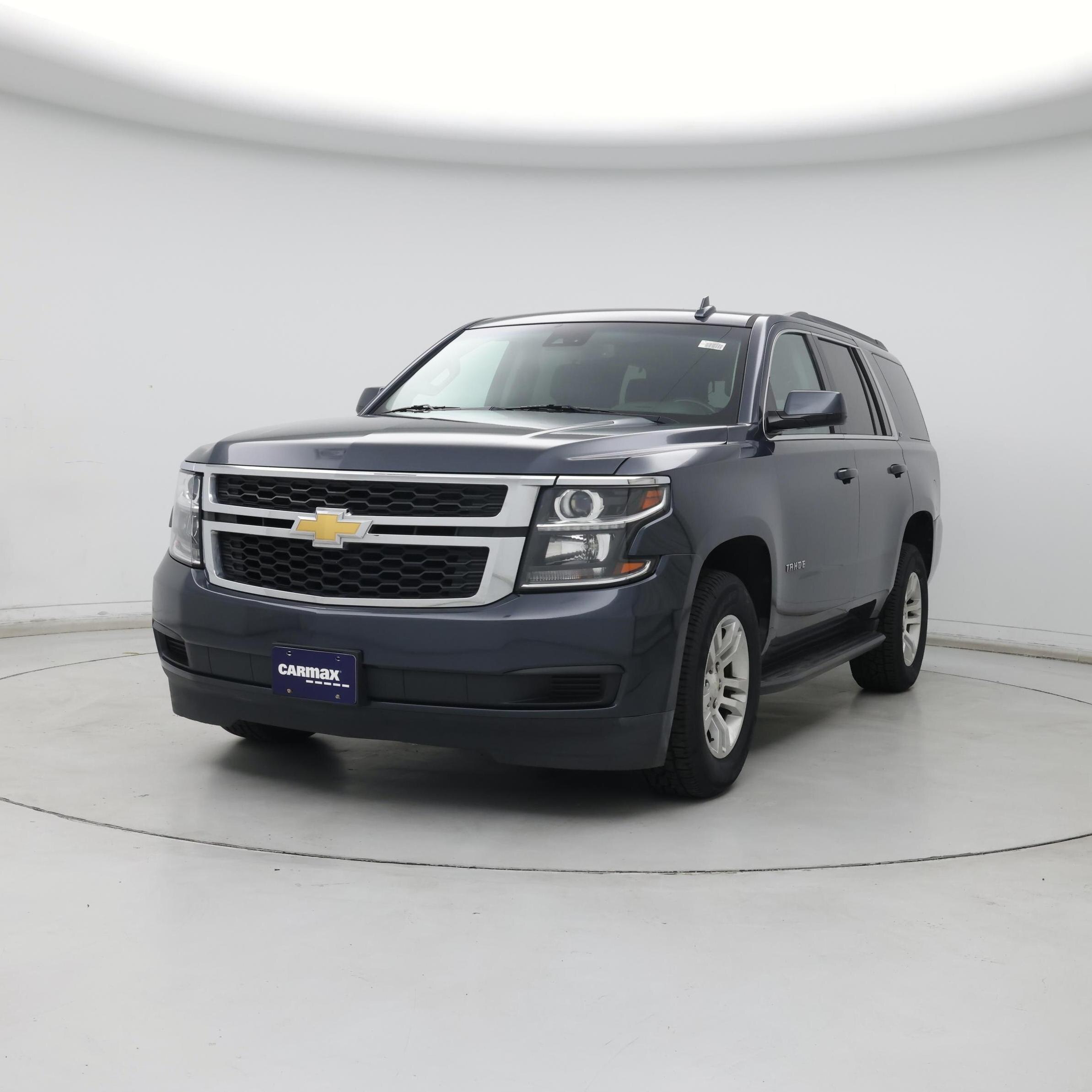 Thumbnail: 2019 Chevrolet Tahoe - 4