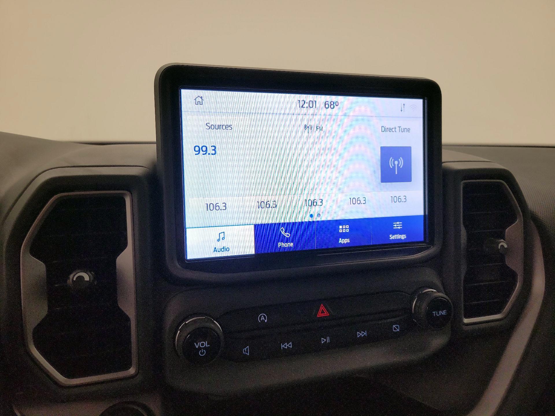 Thumbnail: 2022 Ford Bronco Sport - 15