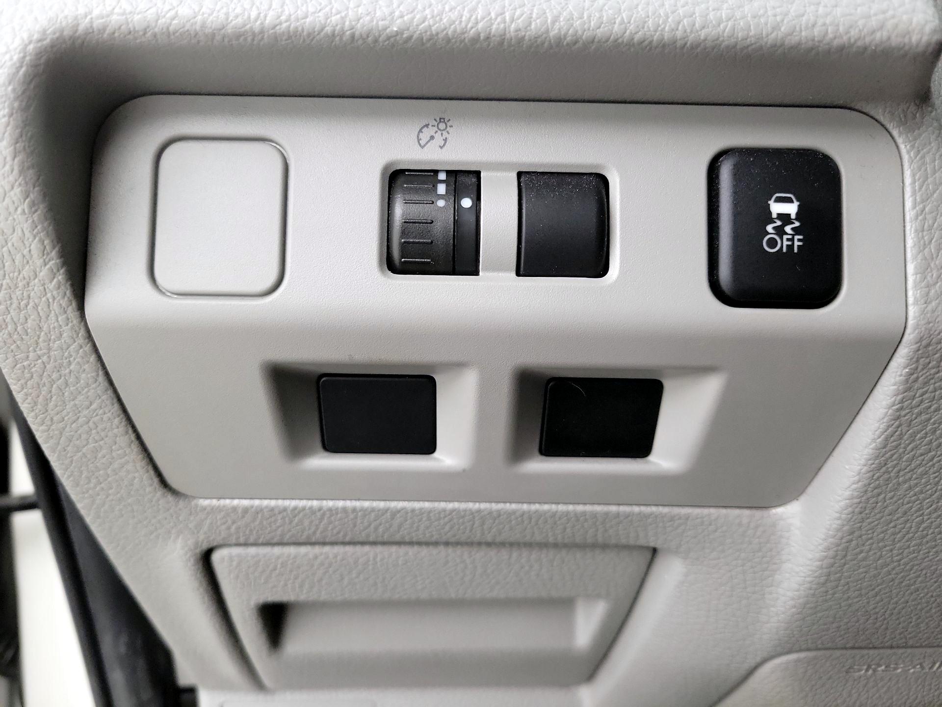 Thumbnail: 2015 Subaru Forester - 13