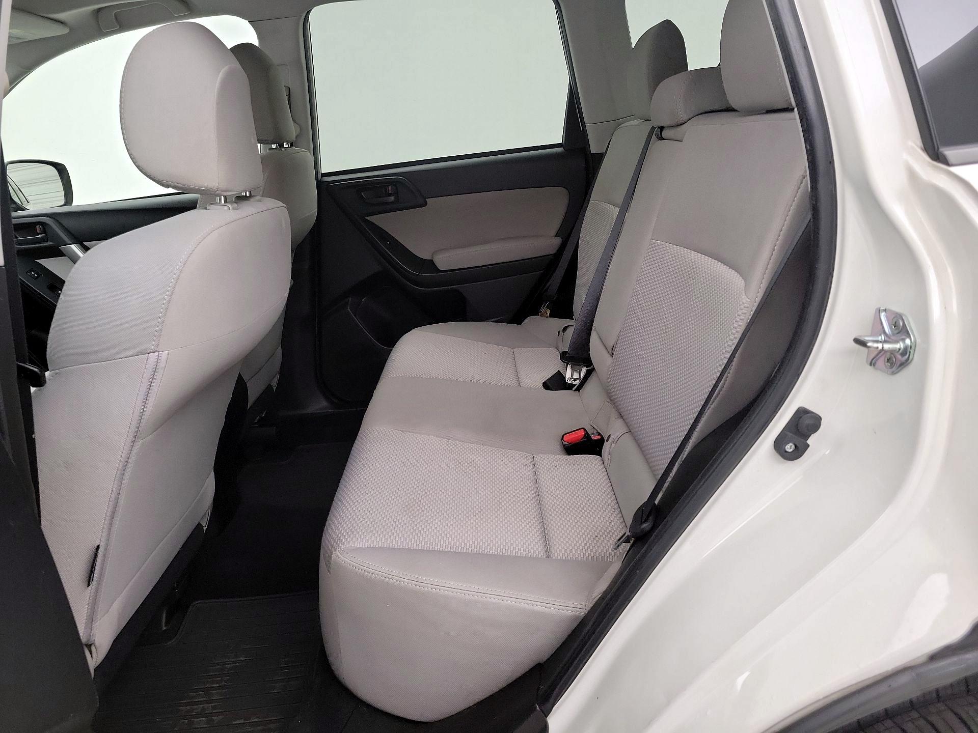Thumbnail: 2015 Subaru Forester - 18