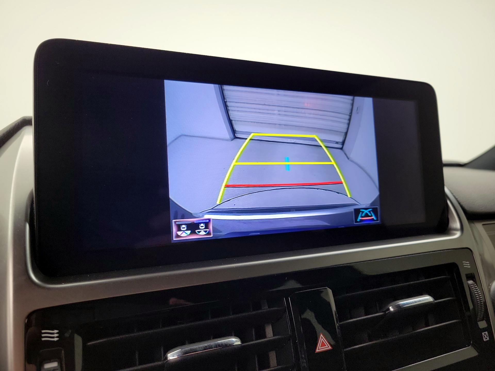 Thumbnail: 2022 Lexus GX - 15