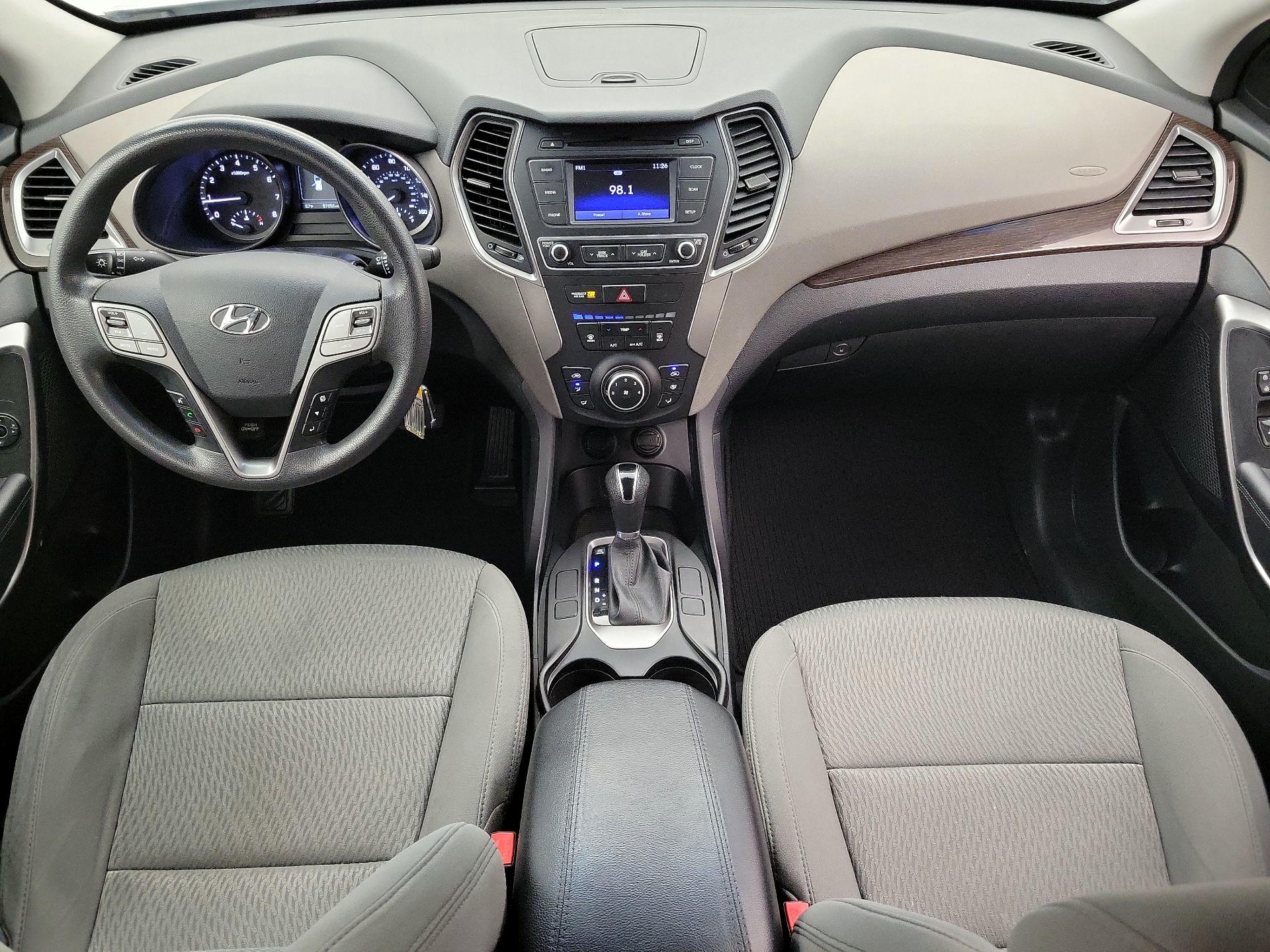 Thumbnail: 2017 Hyundai Santa Fe - 9