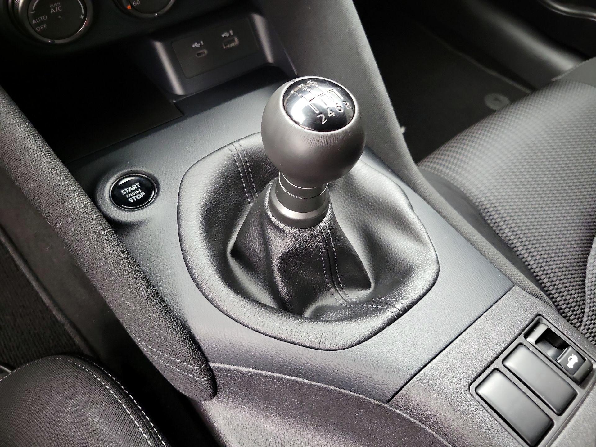 Thumbnail: 2024 Nissan Z - 17