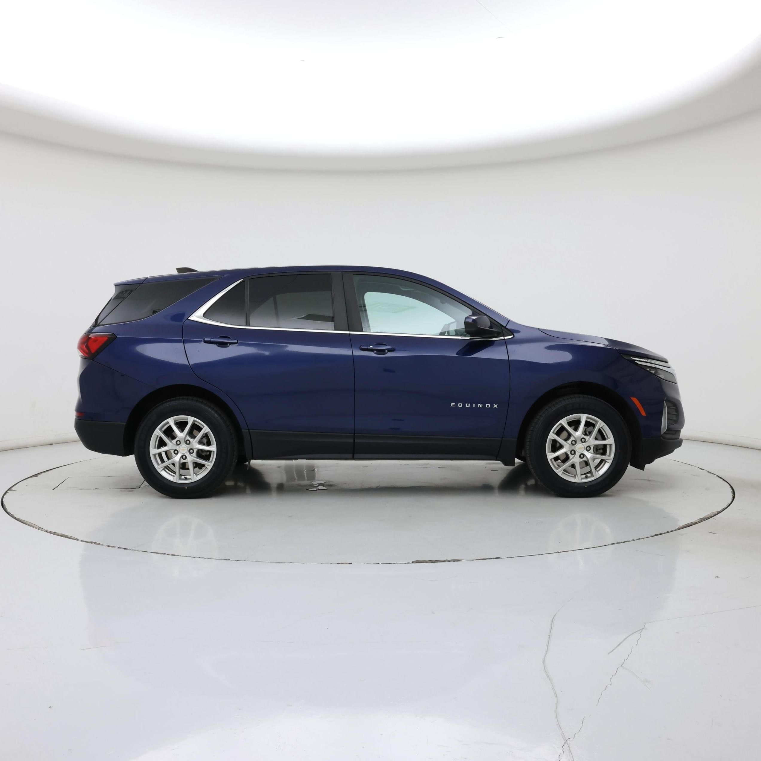 Thumbnail: 2022 Chevrolet Equinox - 7