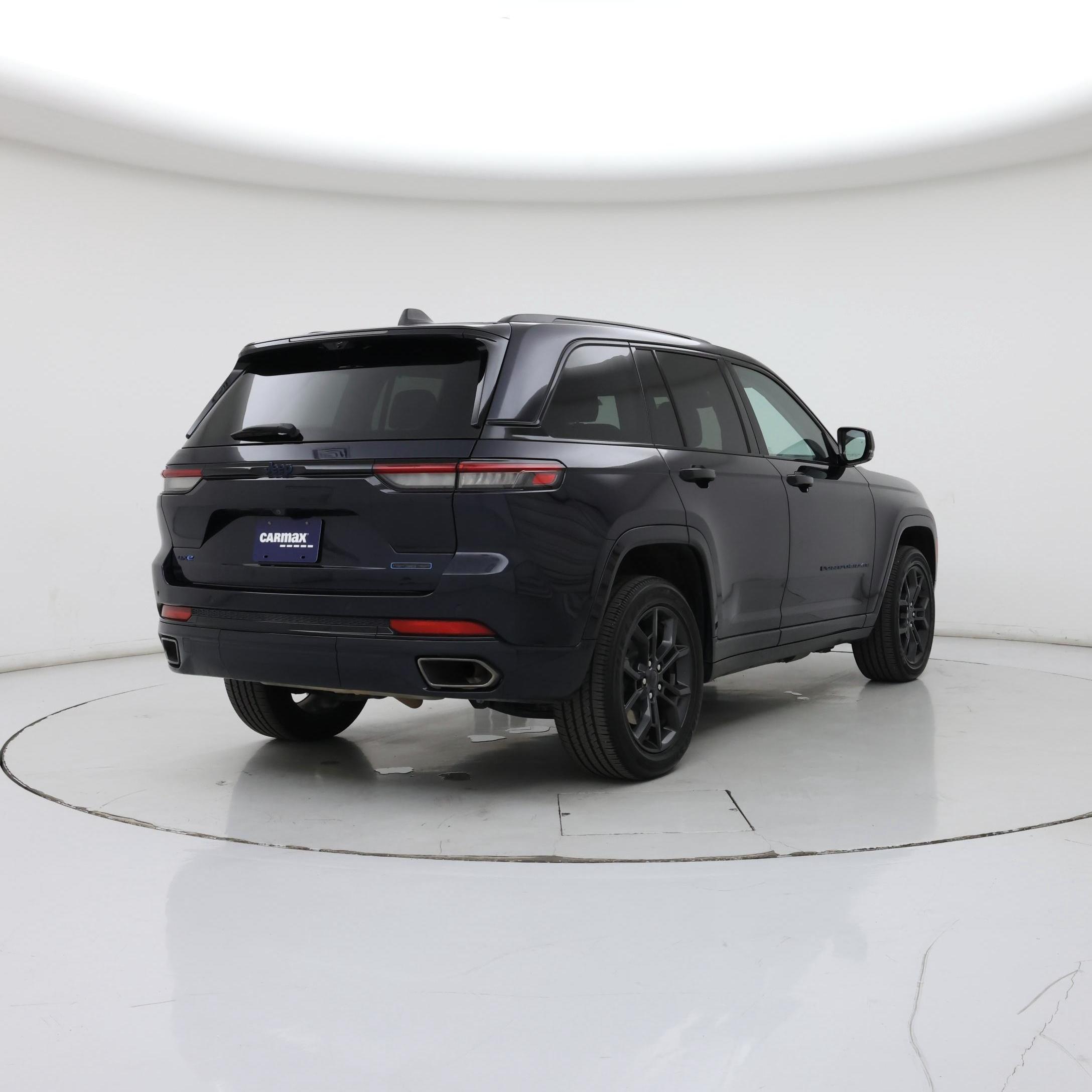Thumbnail: 2023 Jeep Grand Cherokee - 8