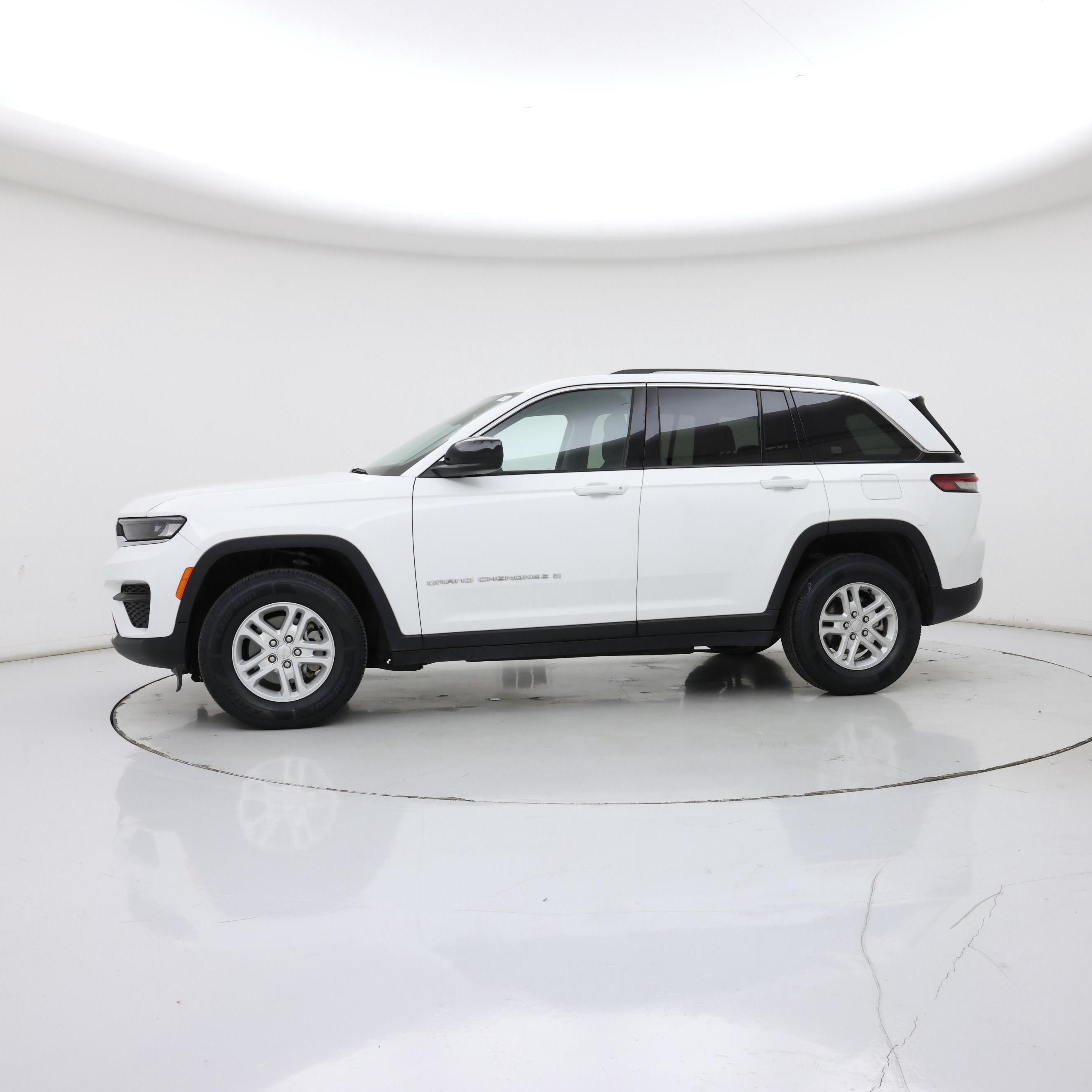 Thumbnail: 2023 Jeep Grand Cherokee - 4