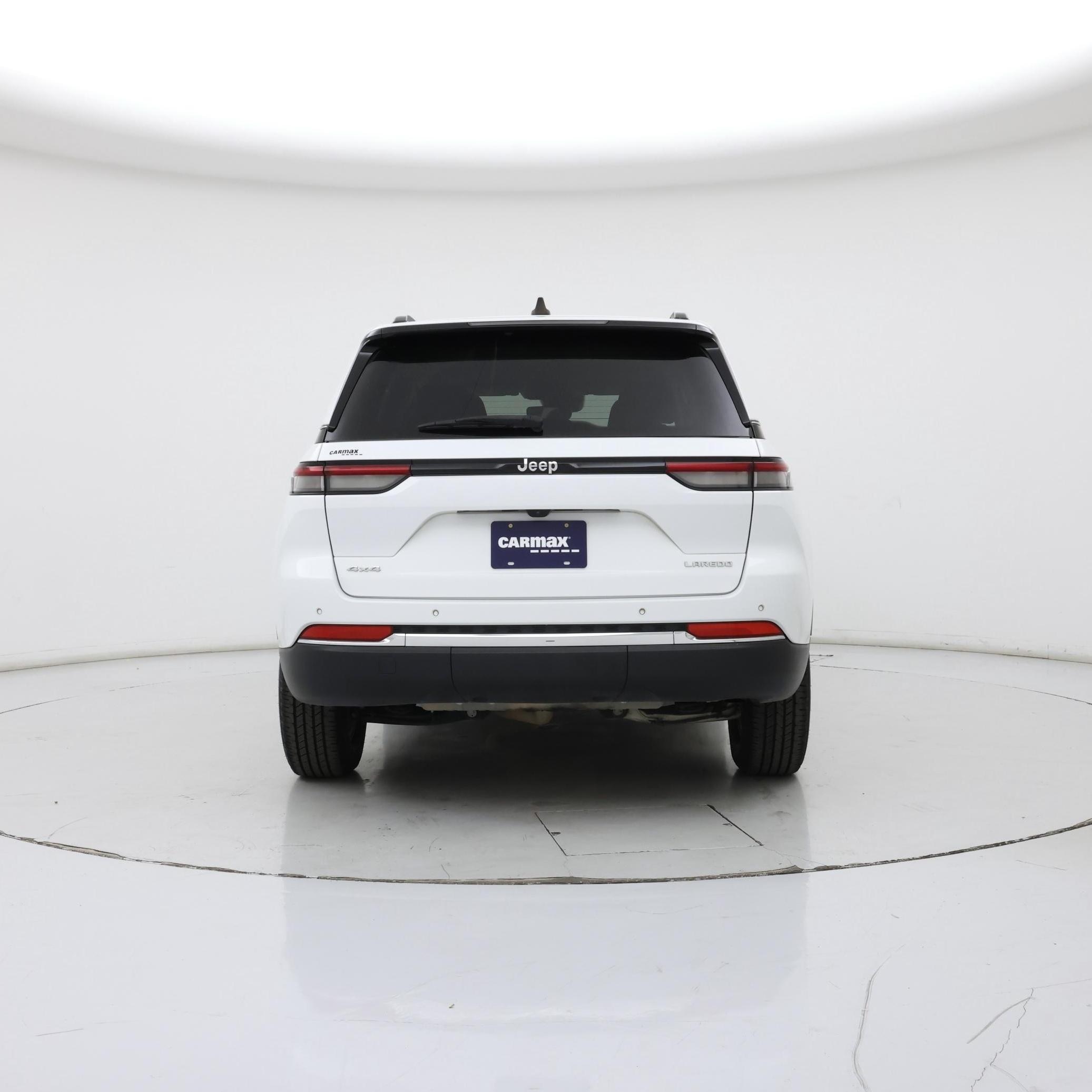 Thumbnail: 2023 Jeep Grand Cherokee - 8