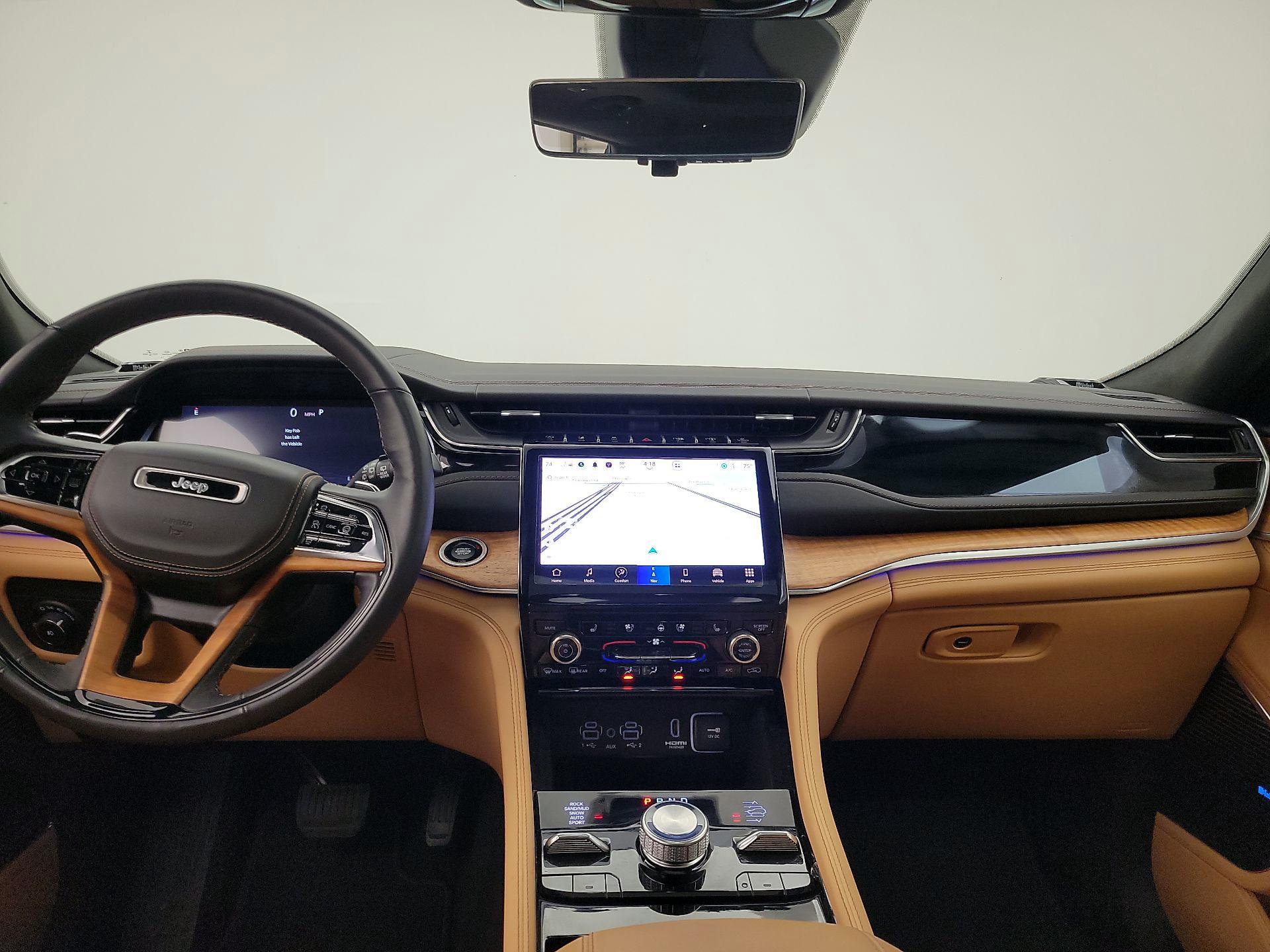 Thumbnail: 2022 Jeep Grand Cherokee L - 9