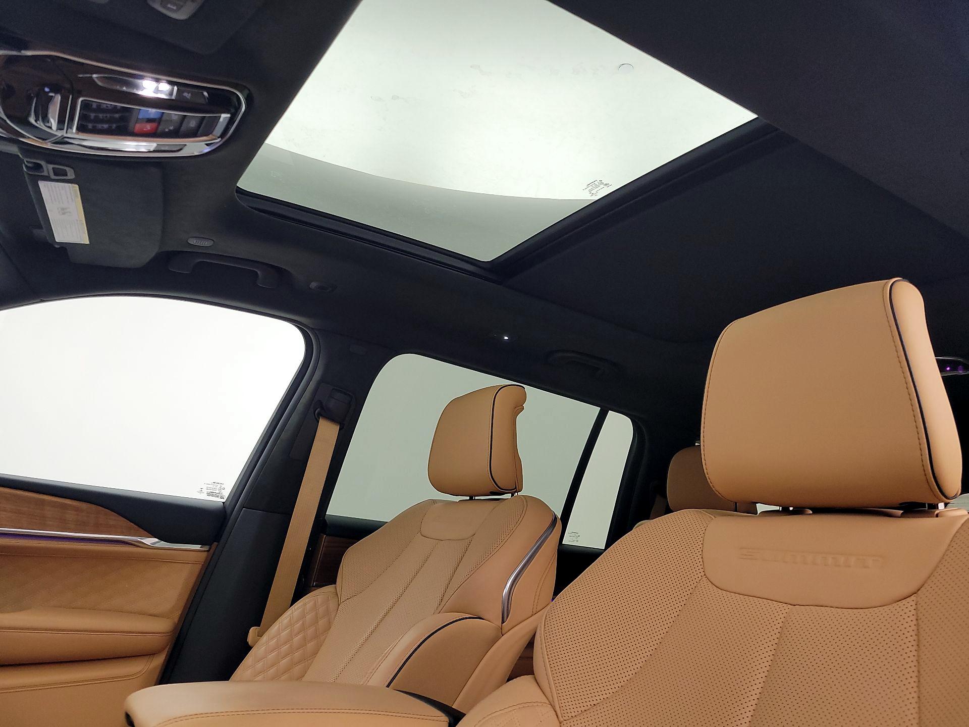 Thumbnail: 2022 Jeep Grand Cherokee L - 20