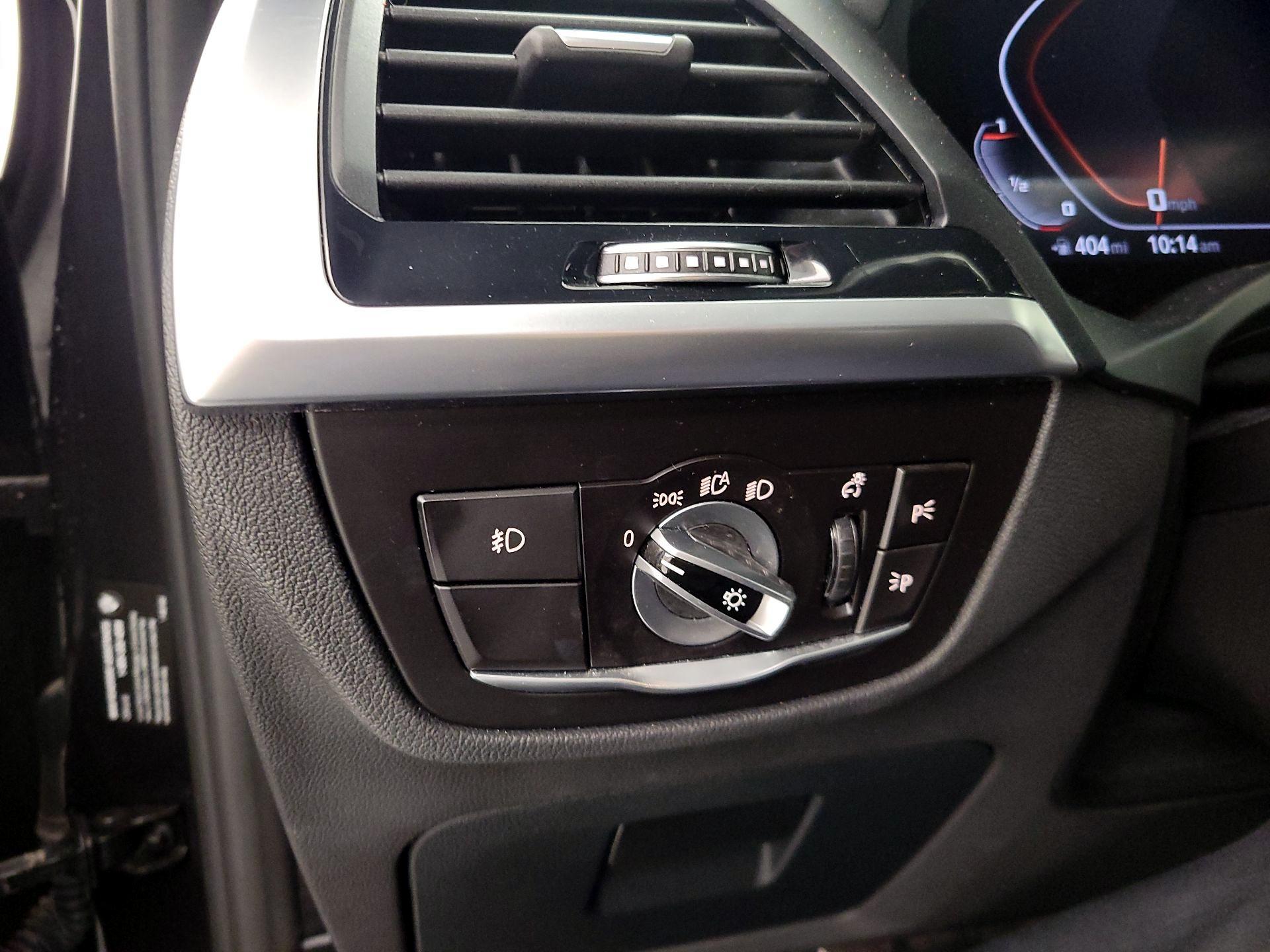 Thumbnail: 2021 BMW X4 - 13