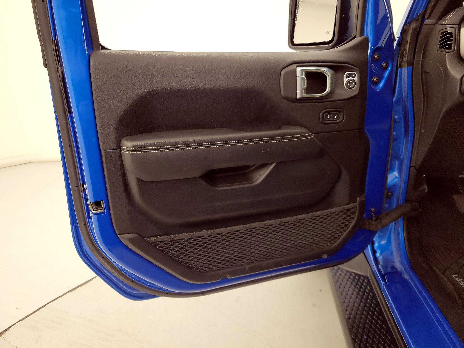 Thumbnail: 2023 Jeep Wrangler - 12