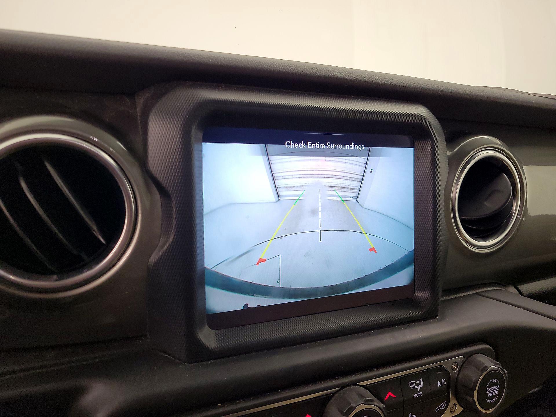 Thumbnail: 2023 Jeep Wrangler - 15