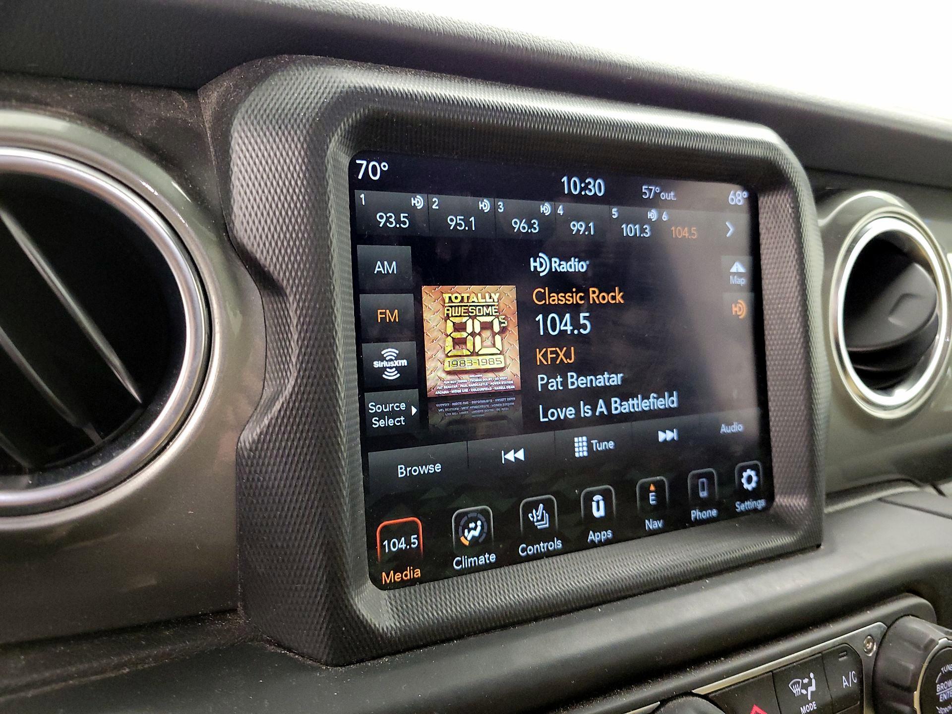 Thumbnail: 2023 Jeep Wrangler - 16