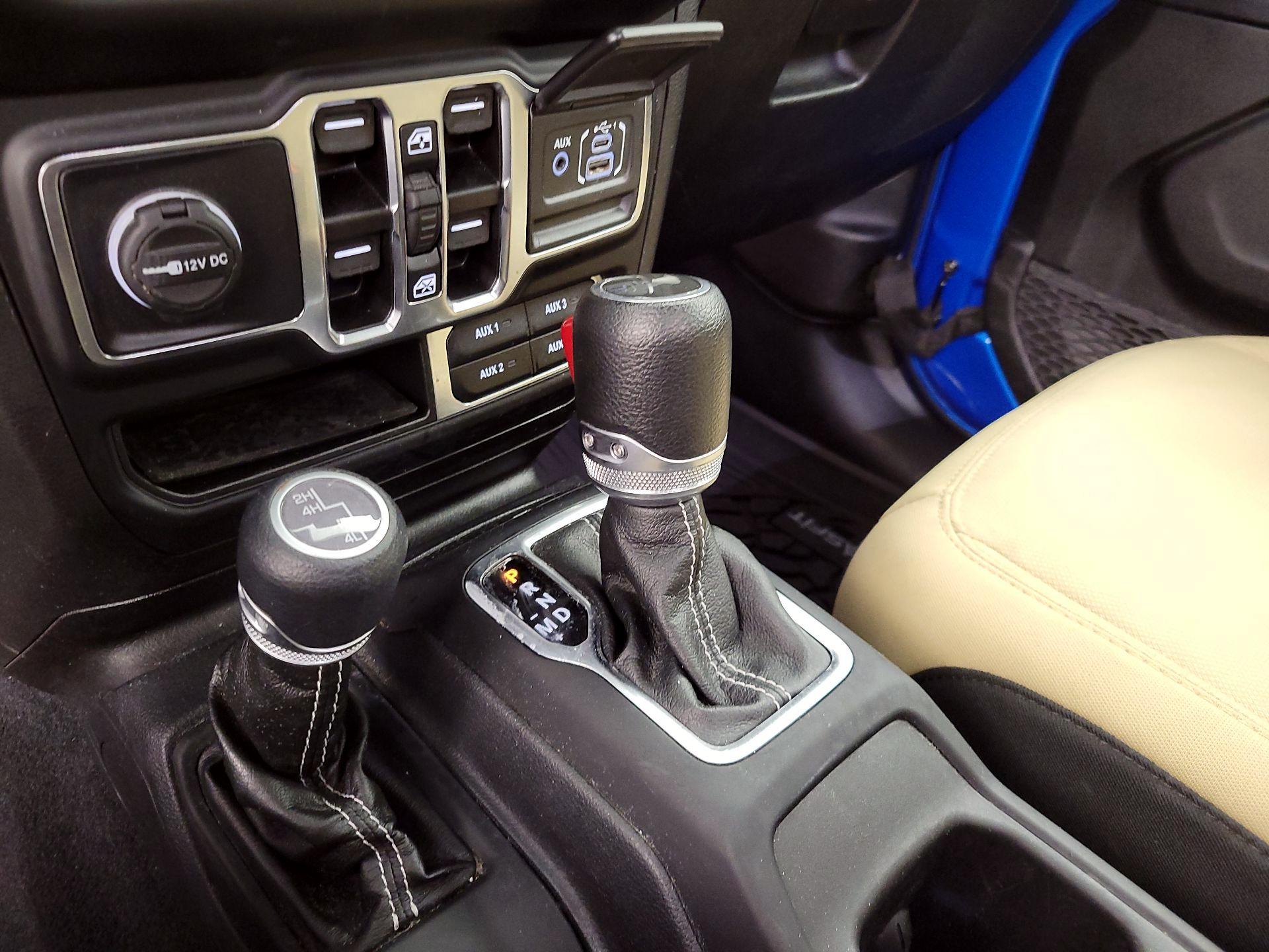 Thumbnail: 2023 Jeep Wrangler - 18