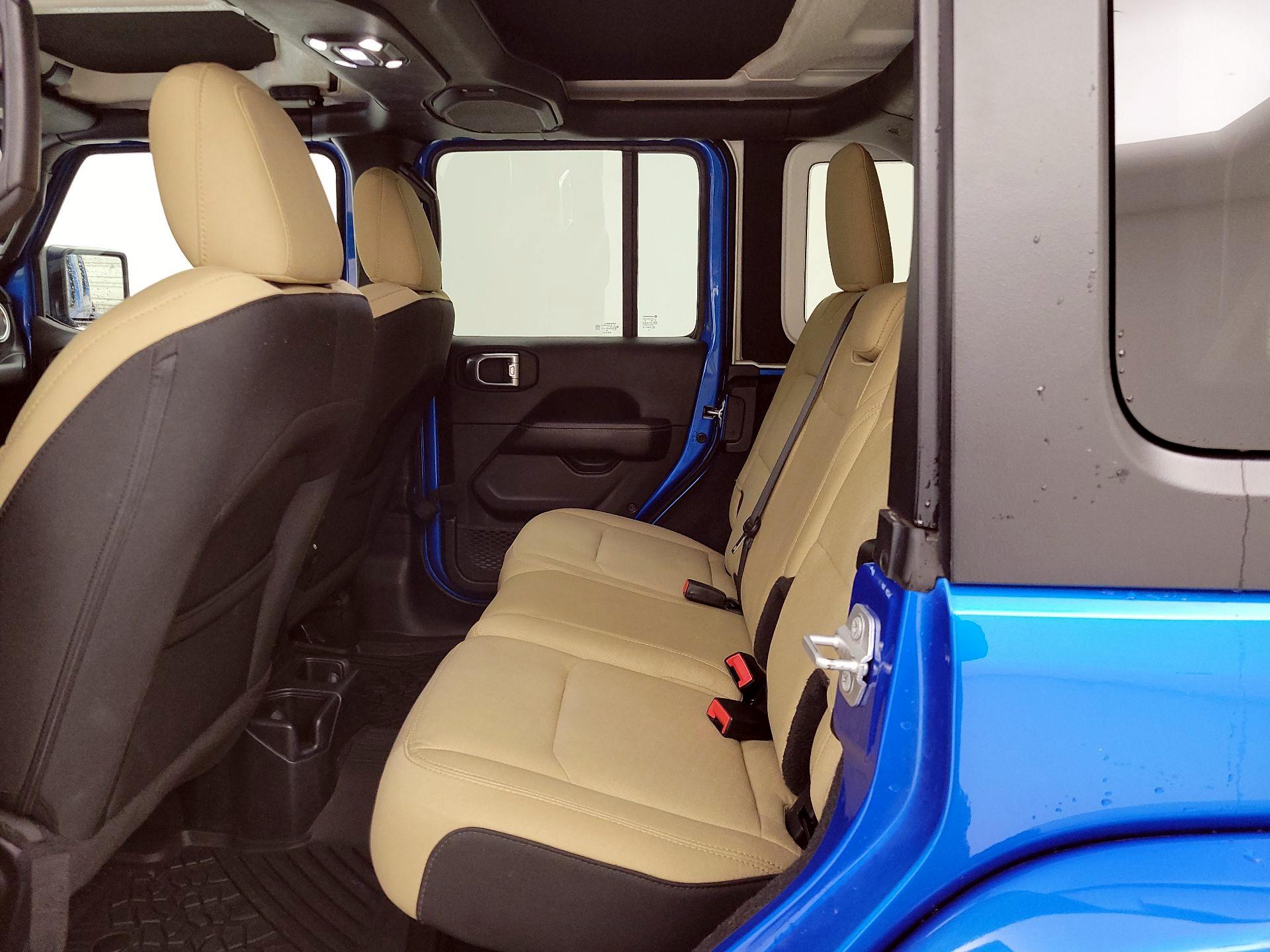 Thumbnail: 2023 Jeep Wrangler - 20