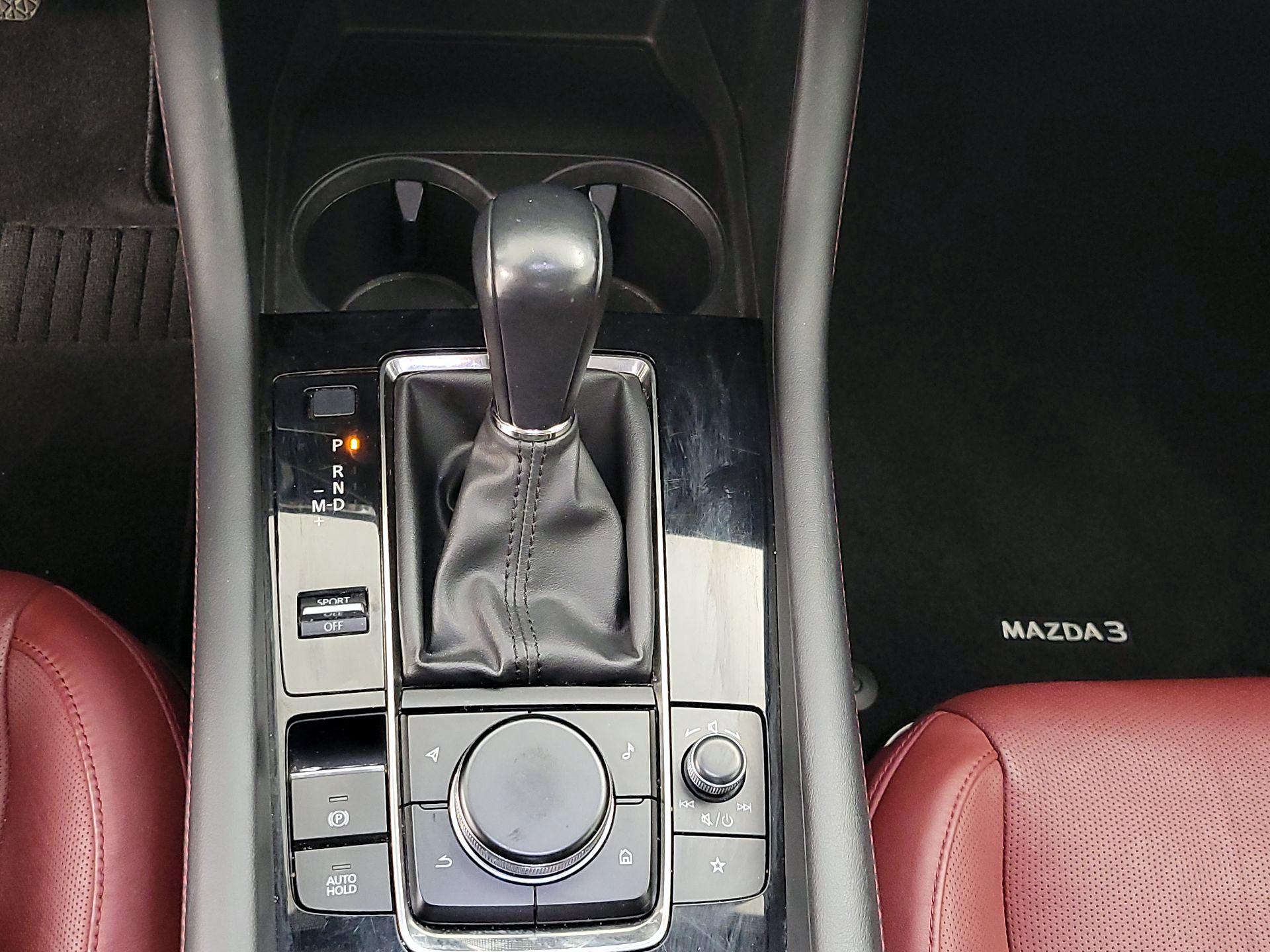 Thumbnail: 2023 Mazda Mazda3 - 17