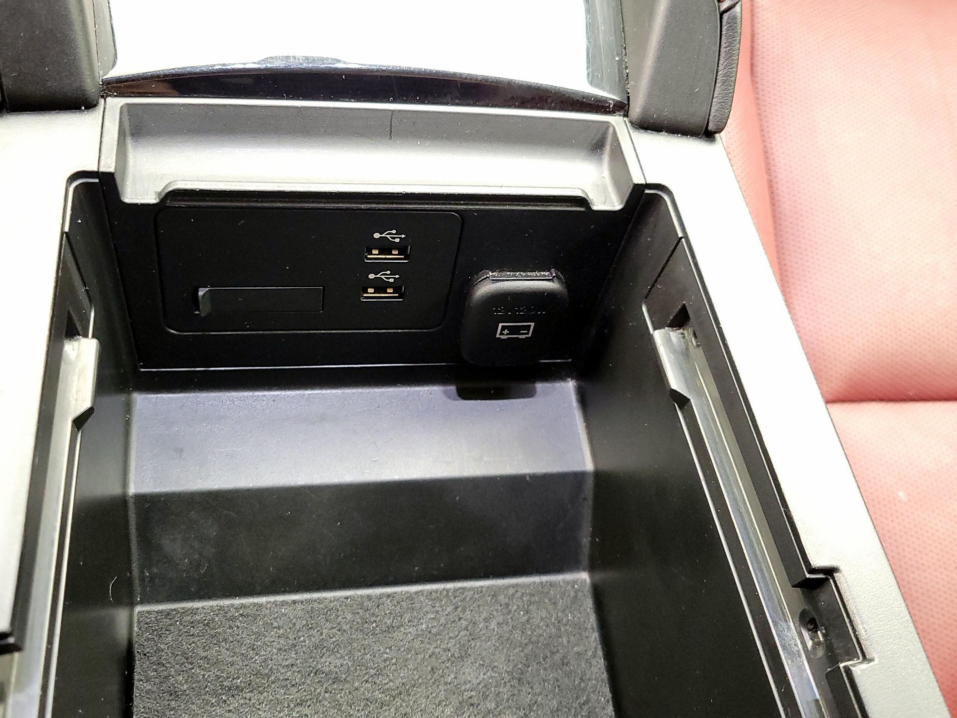 Thumbnail: 2023 Mazda Mazda3 - 18