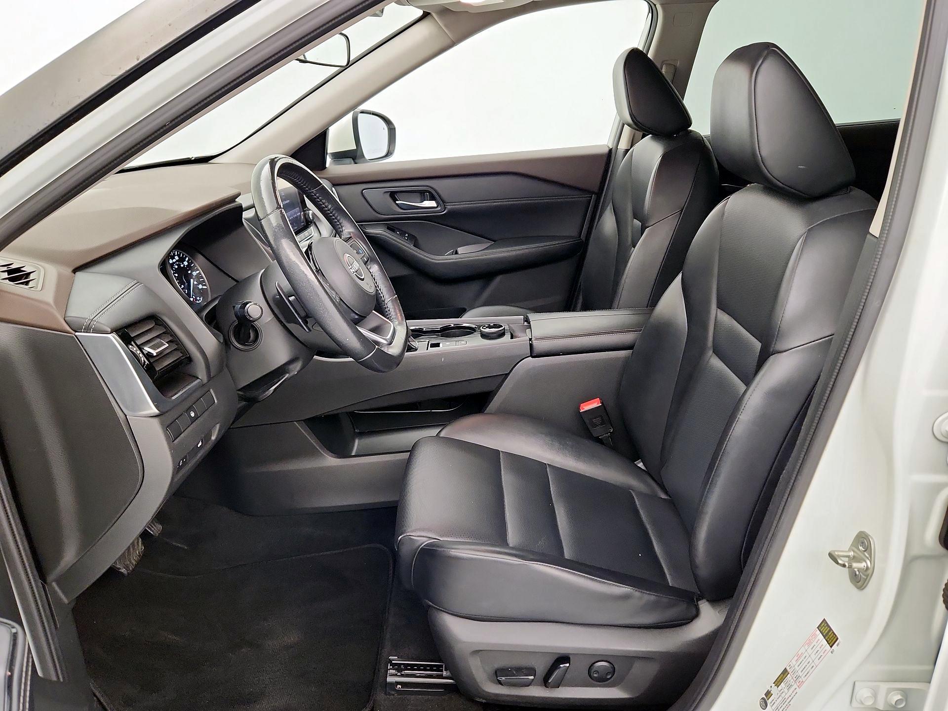 Thumbnail: 2022 Nissan Rogue - 11