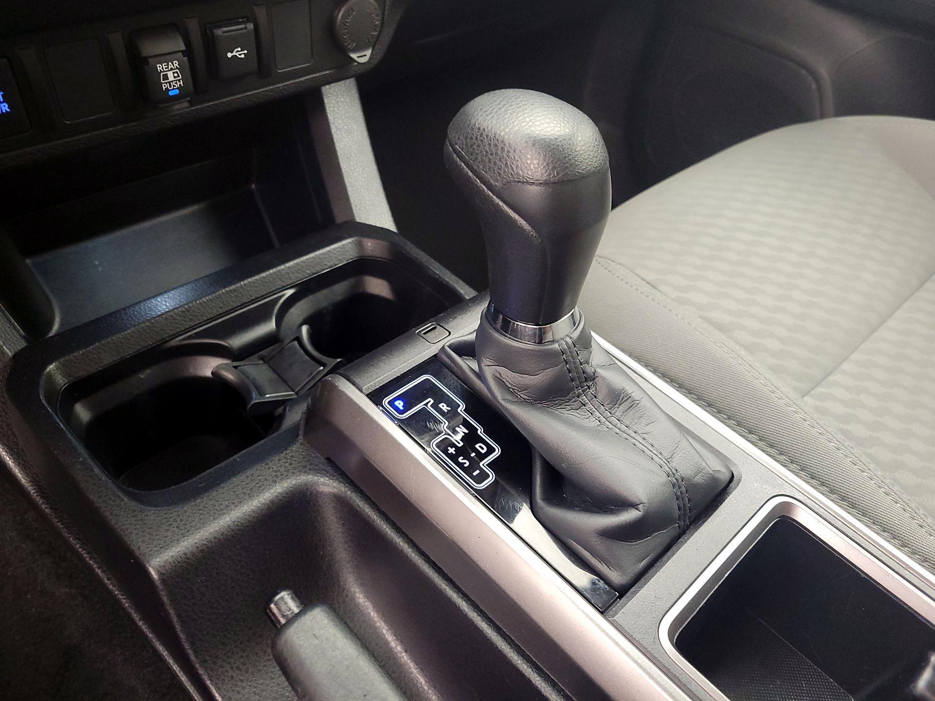 Thumbnail: 2023 Toyota Tacoma - 17