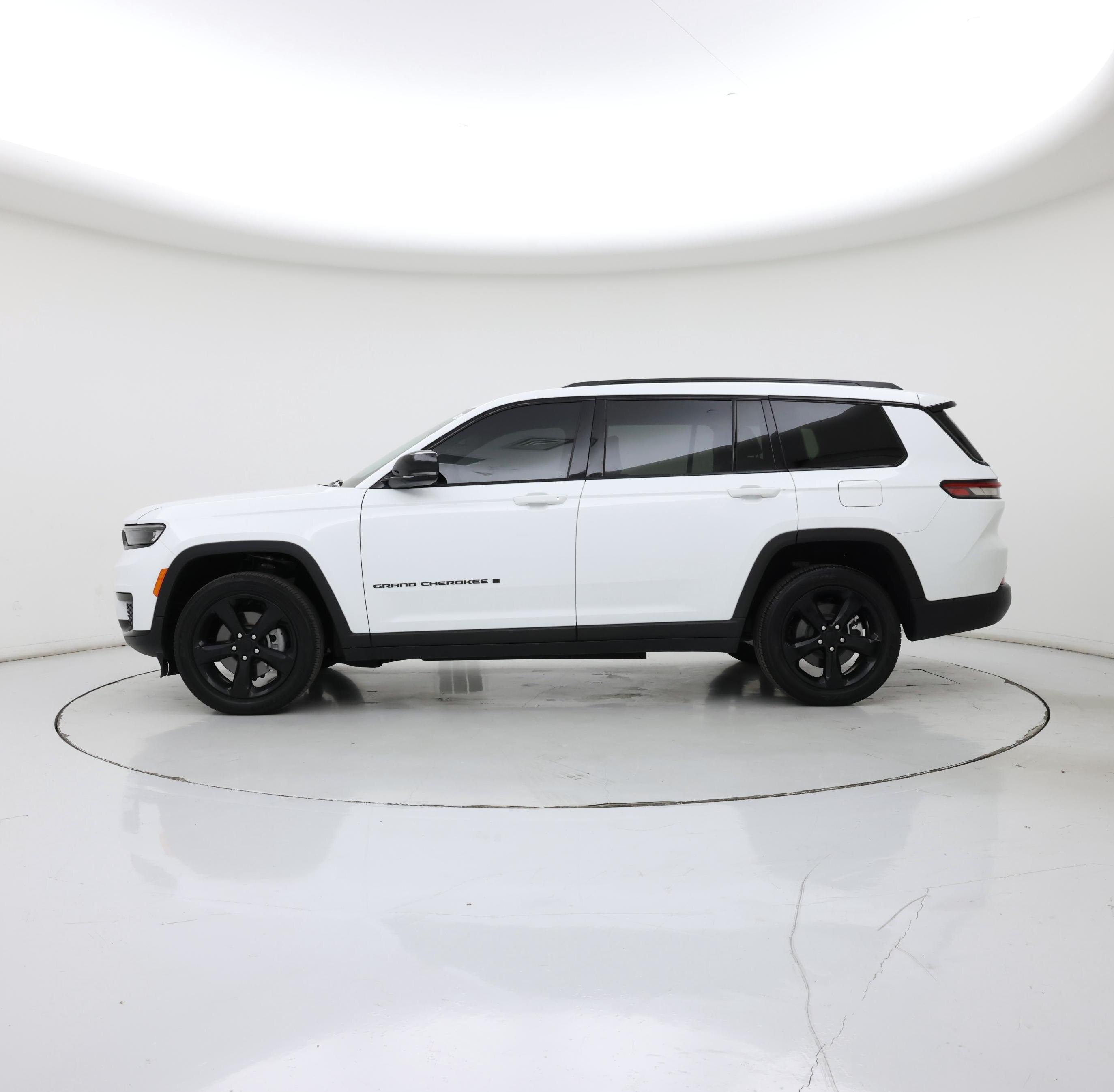 Thumbnail: 2023 Jeep Grand Cherokee L - 3