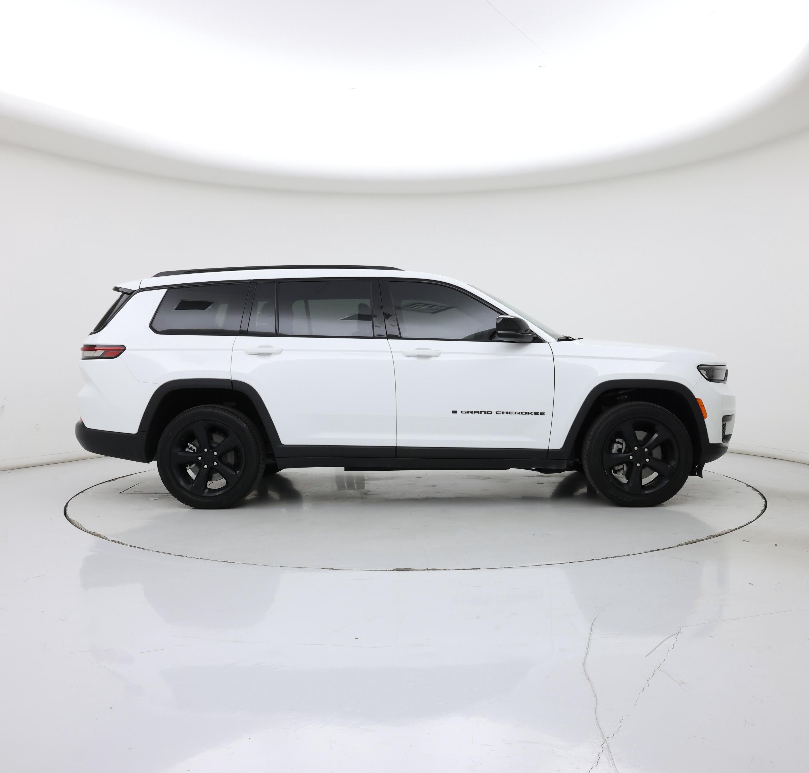 Thumbnail: 2023 Jeep Grand Cherokee L - 7