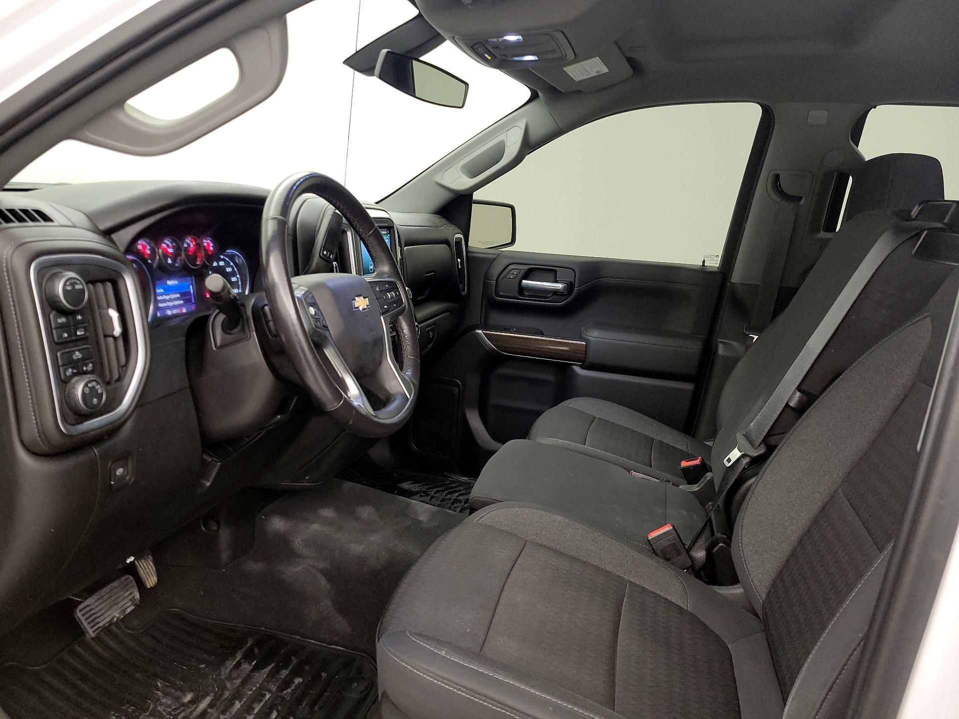 Thumbnail: 2021 Chevrolet Silverado 1500 - 11