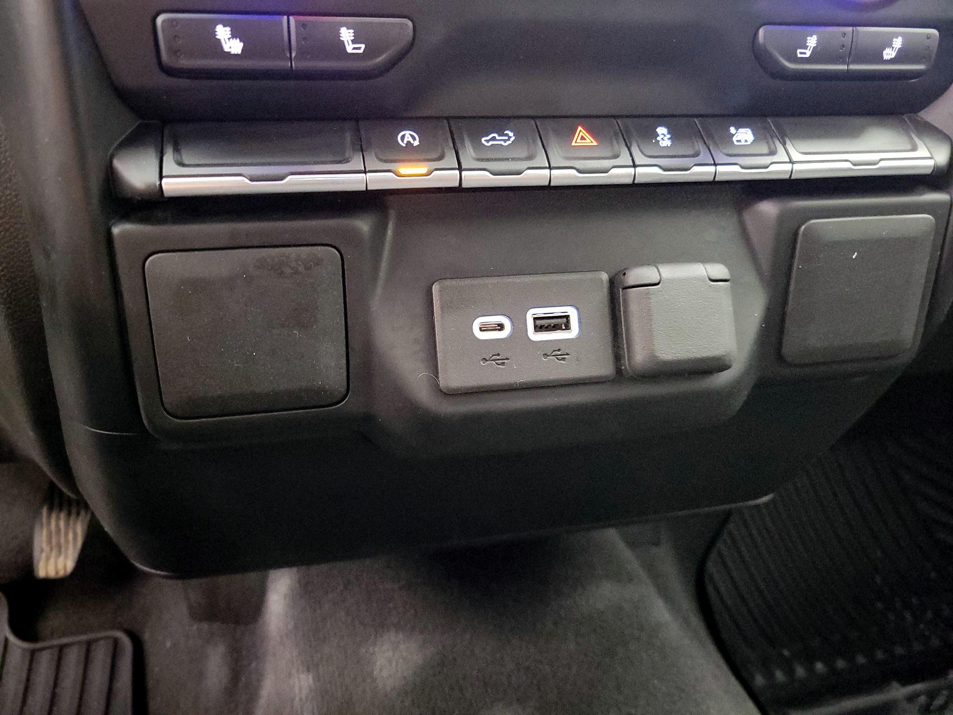 Thumbnail: 2021 Chevrolet Silverado 1500 - 18