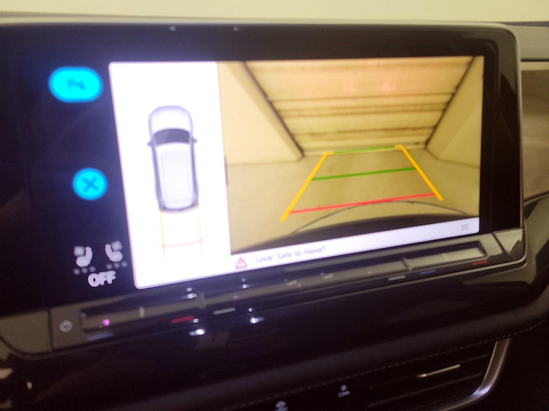 Thumbnail: 2024 Volkswagen Atlas - 14