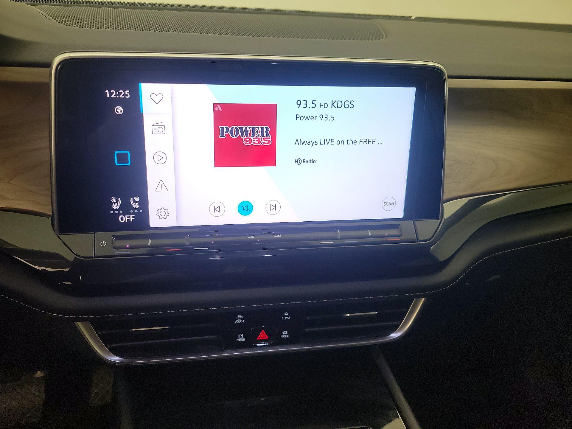 Thumbnail: 2024 Volkswagen Atlas - 15