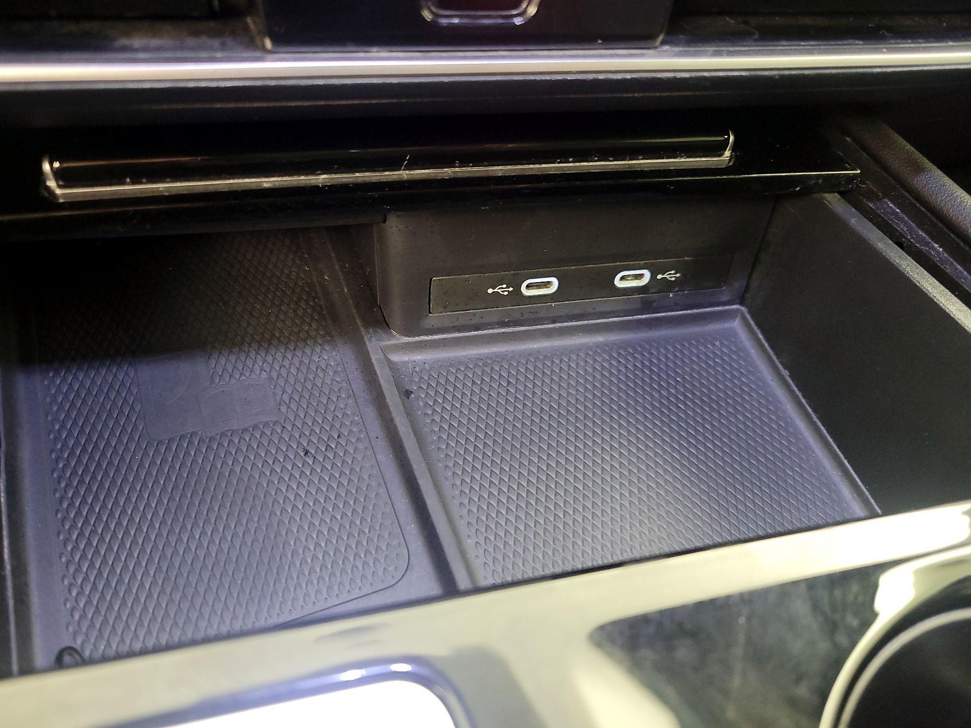 Thumbnail: 2024 Volkswagen Atlas - 18