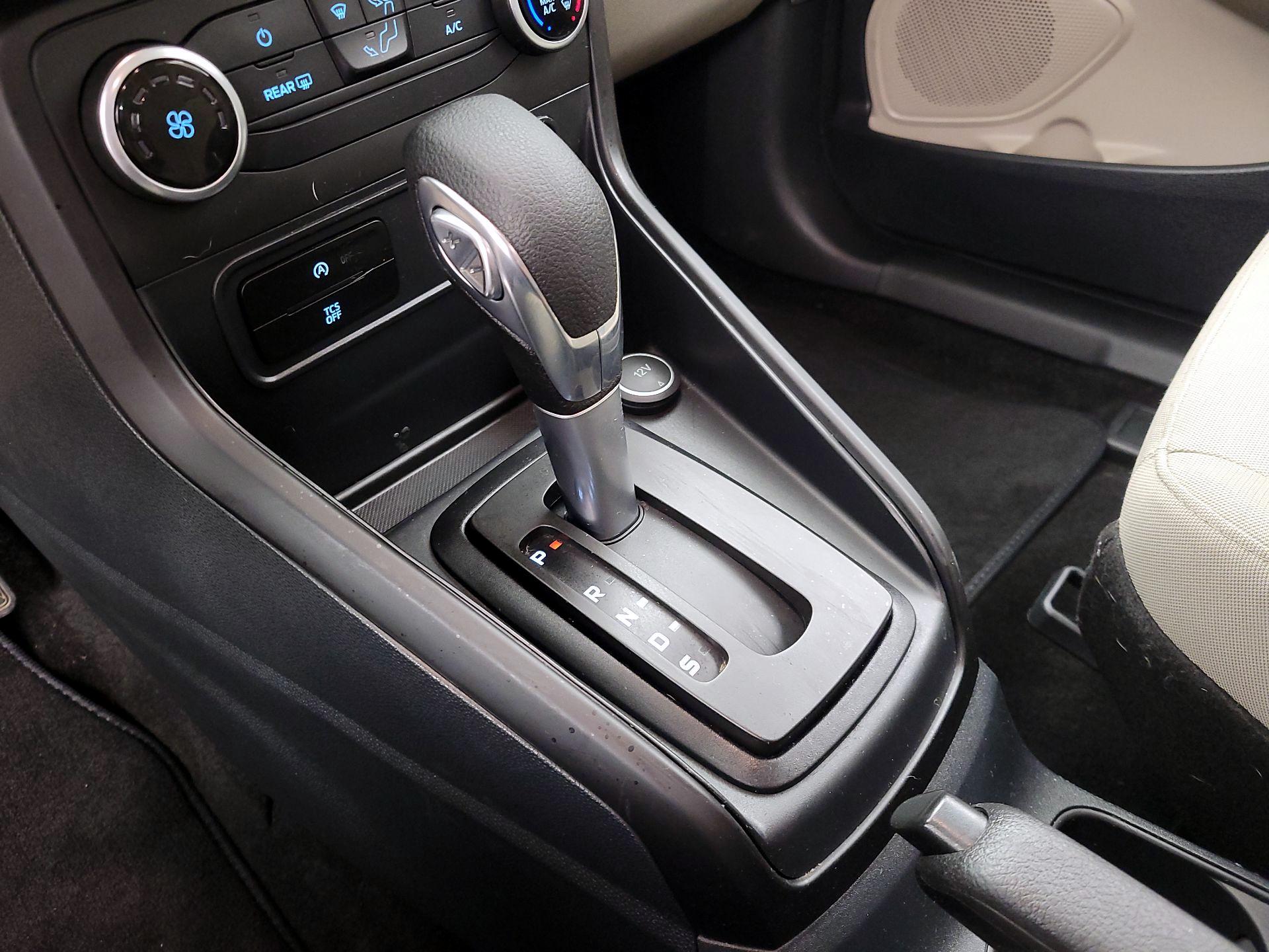 Thumbnail: 2021 Ford EcoSport - 17