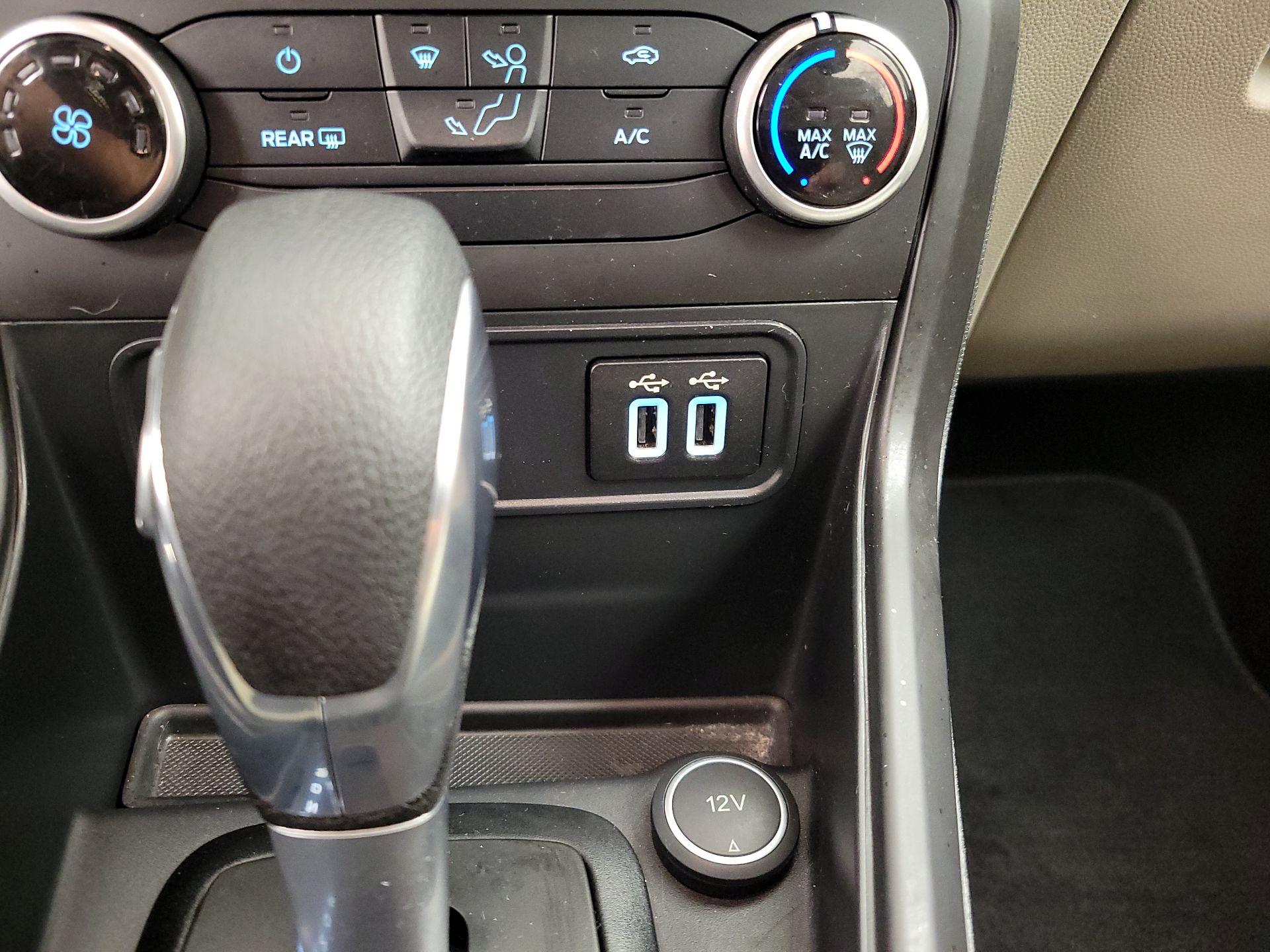 Thumbnail: 2021 Ford EcoSport - 18