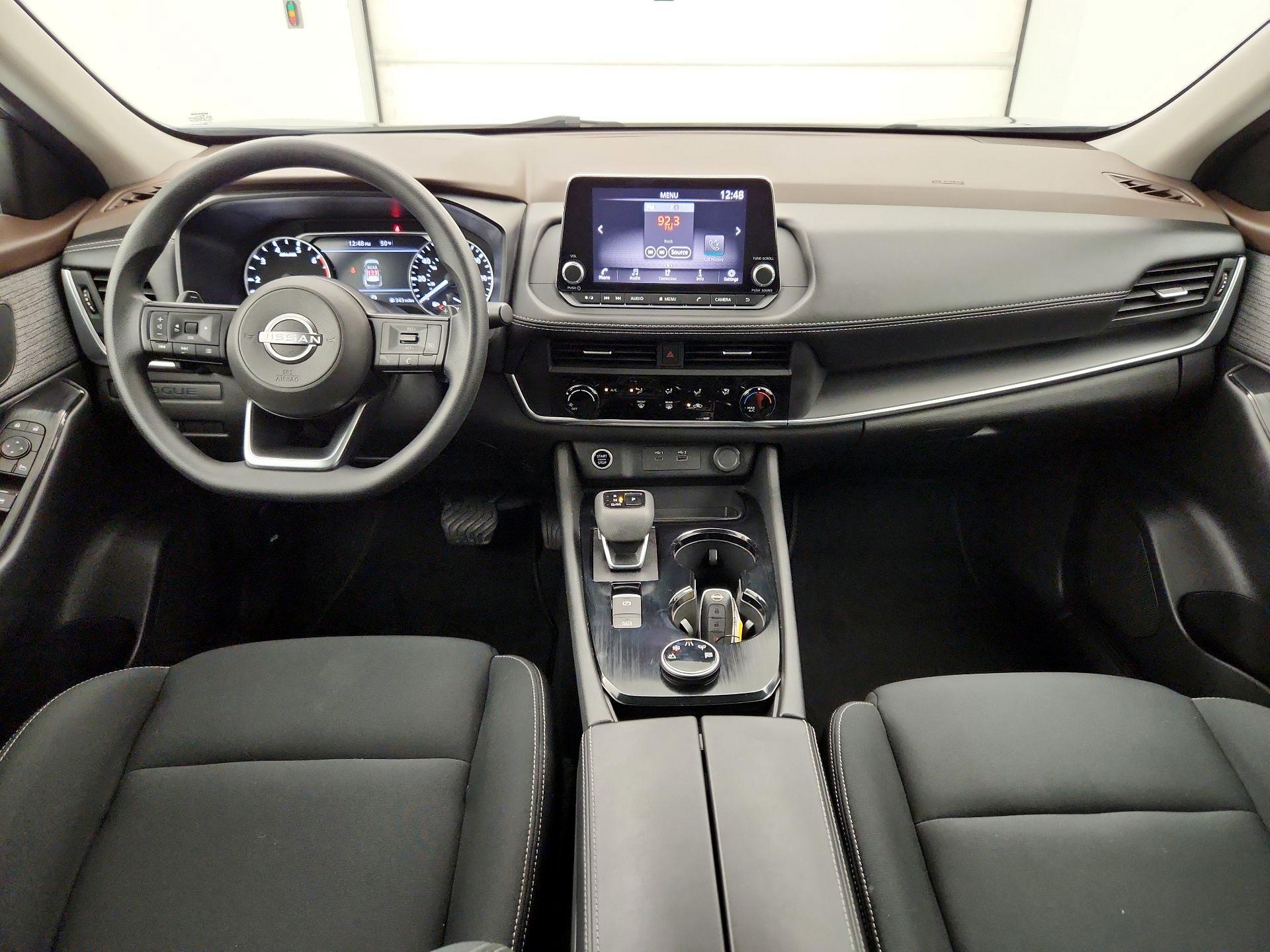 Thumbnail: 2023 Nissan Rogue - 9