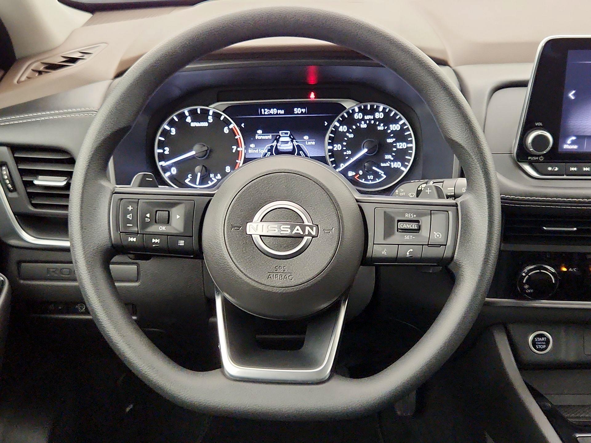 Thumbnail: 2023 Nissan Rogue - 10