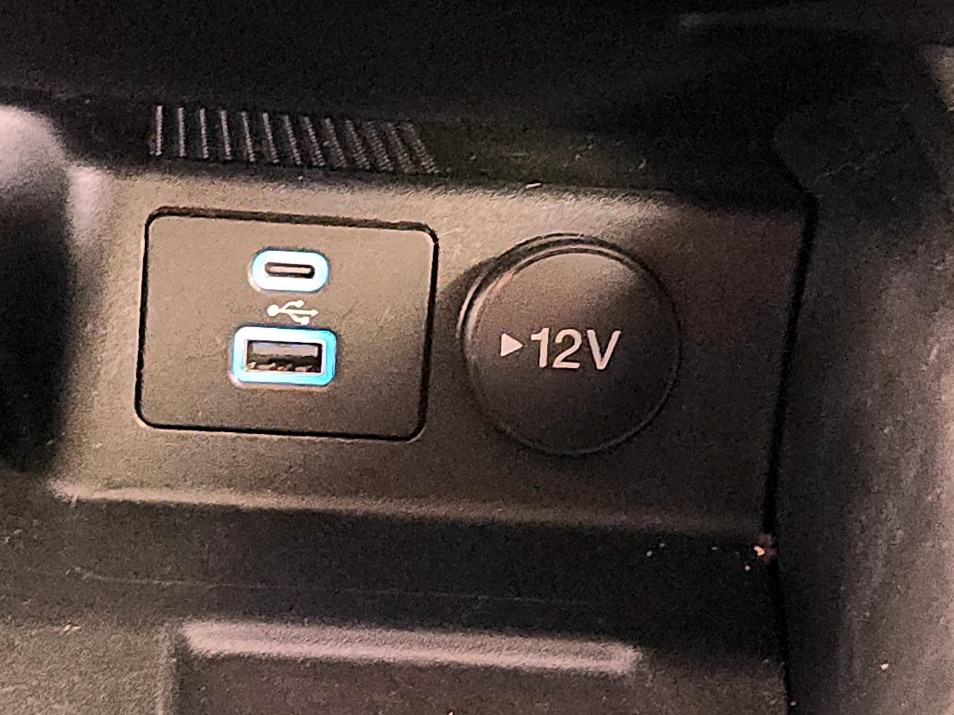 Thumbnail: 2022 Ford Escape - 18