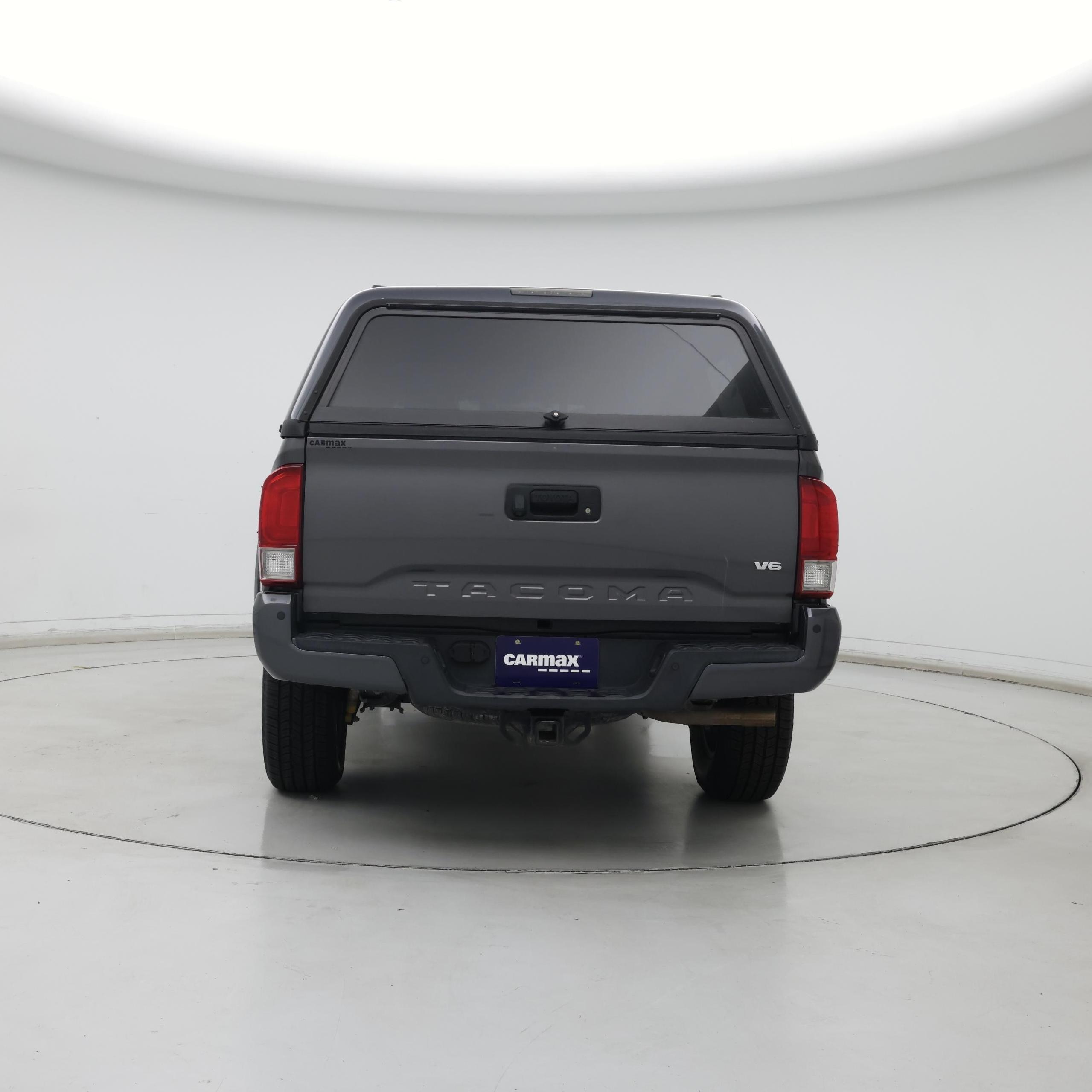 Thumbnail: 2016 Toyota Tacoma - 6